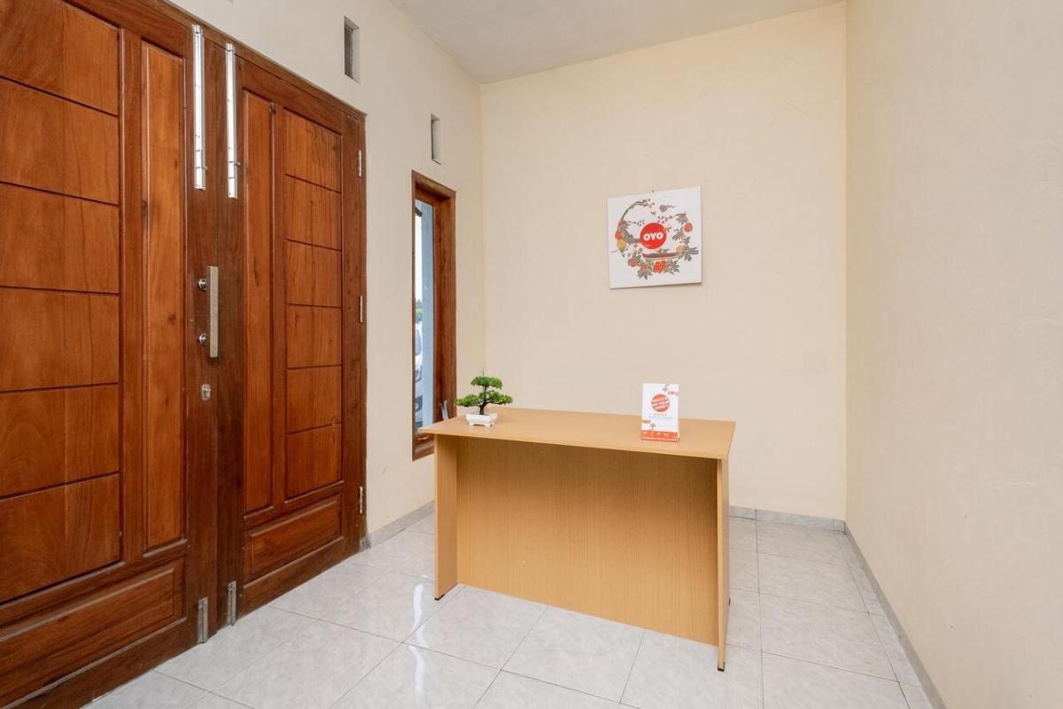 hotel reception
