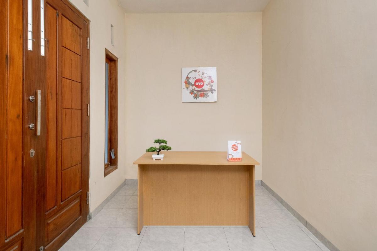 hotel reception
