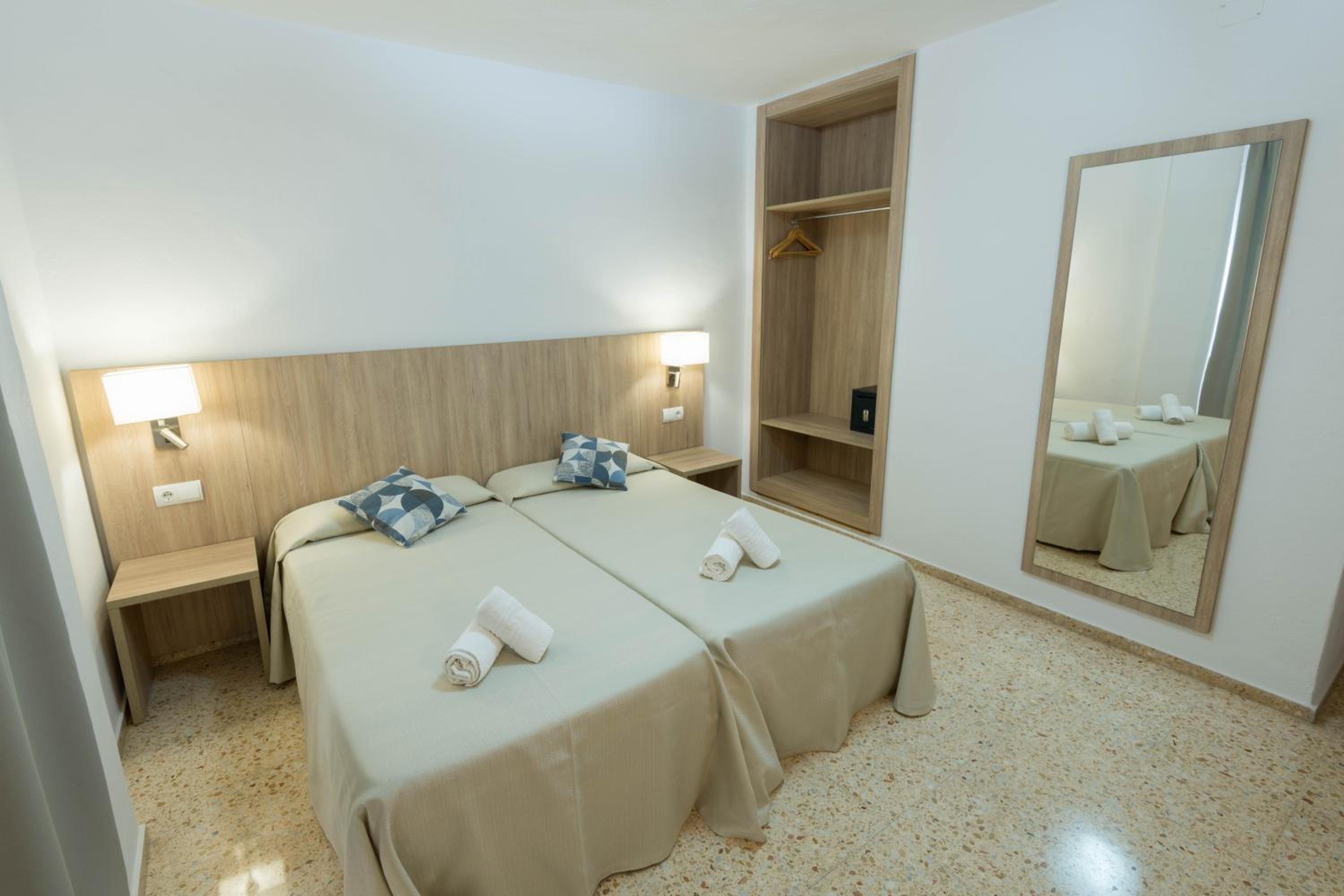 Hostal Mayol view 5