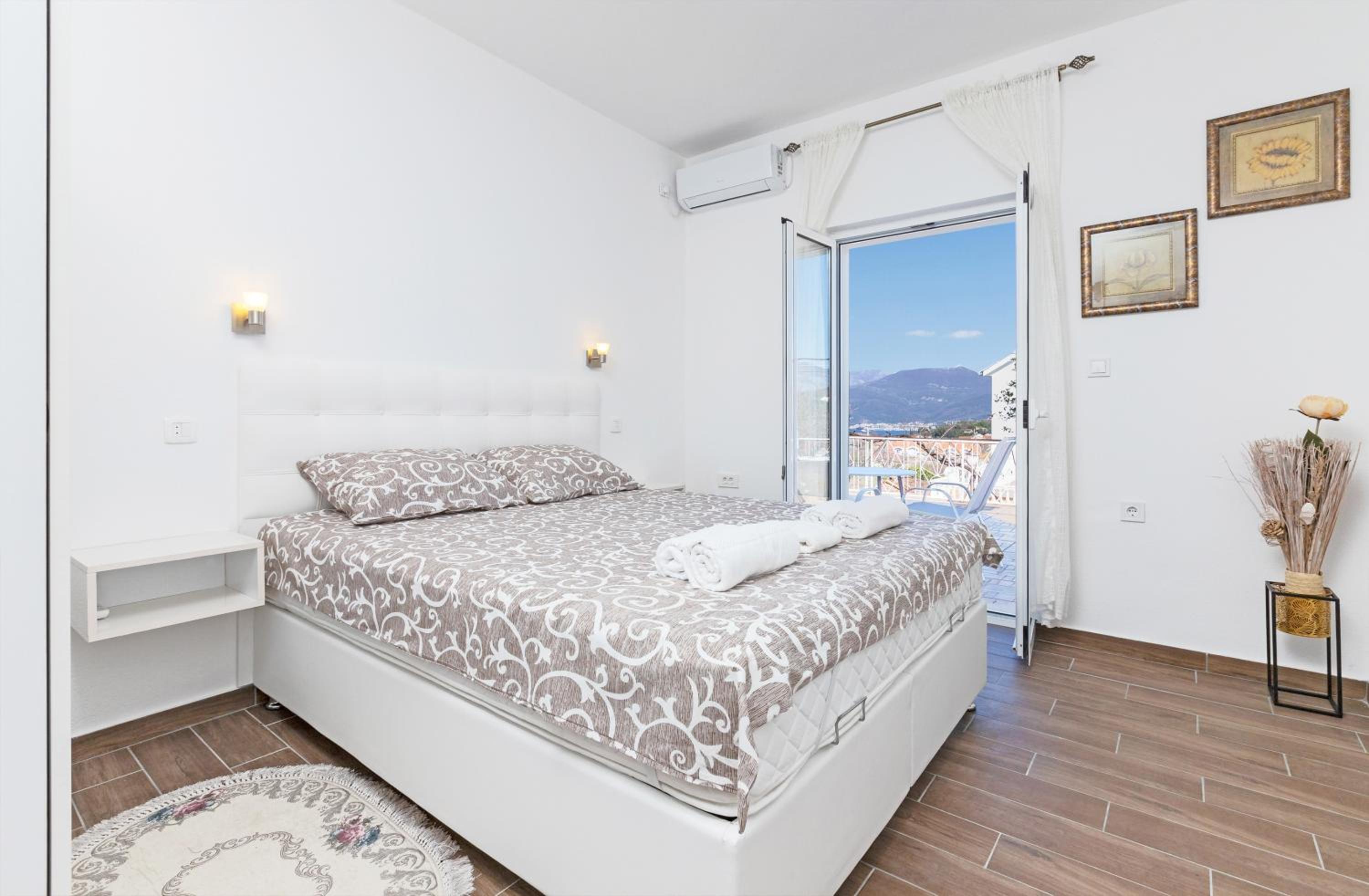 Apartments Natasa view 5