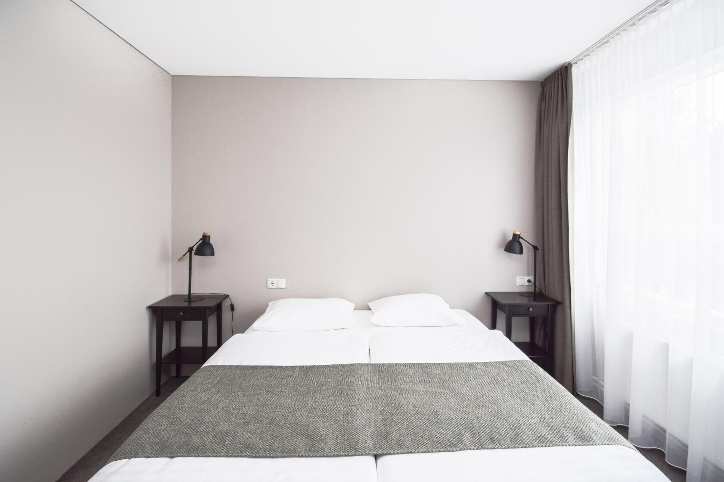 Bella Apartments & Rooms