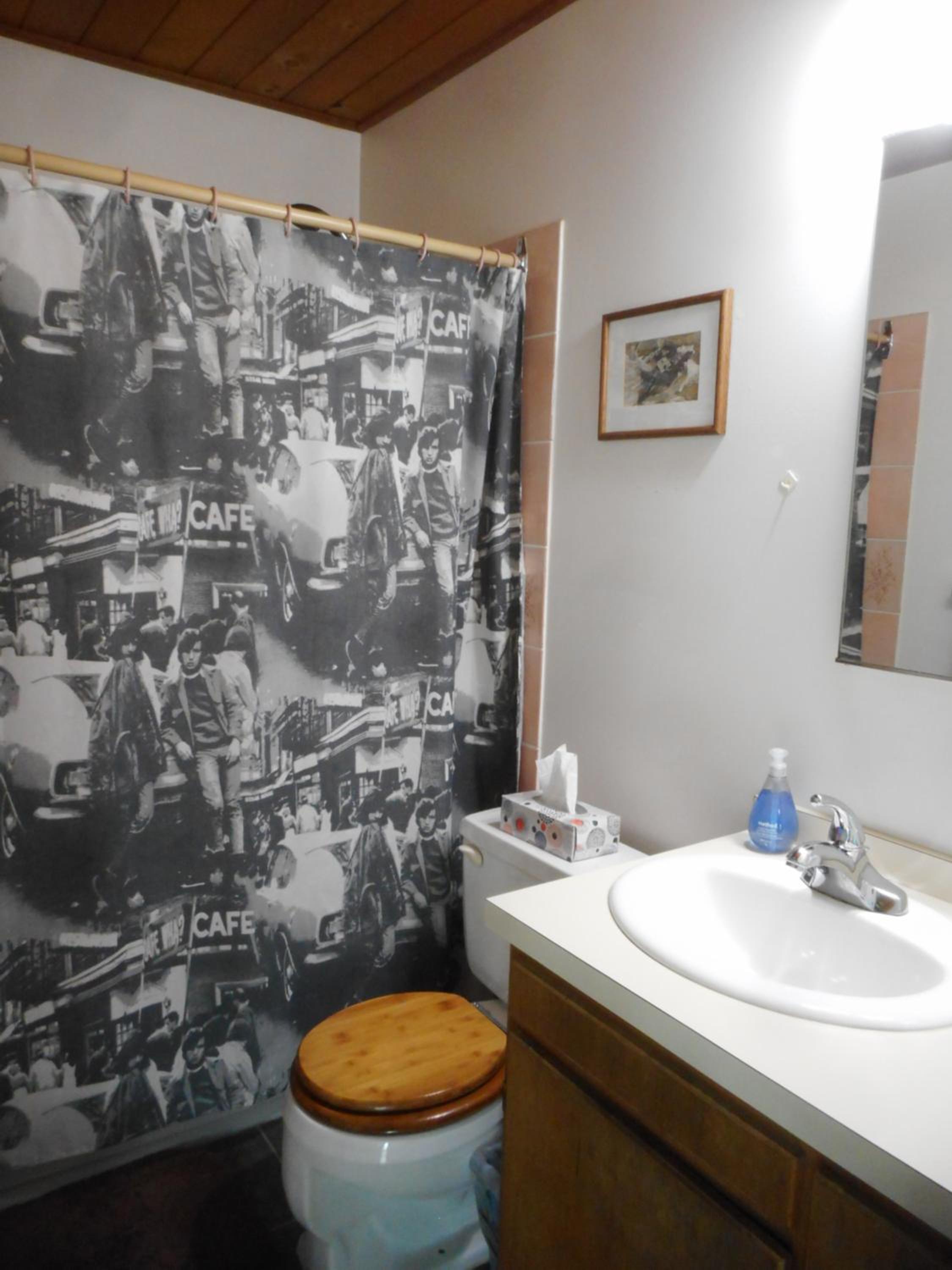 Cabine, Home Sweet Home