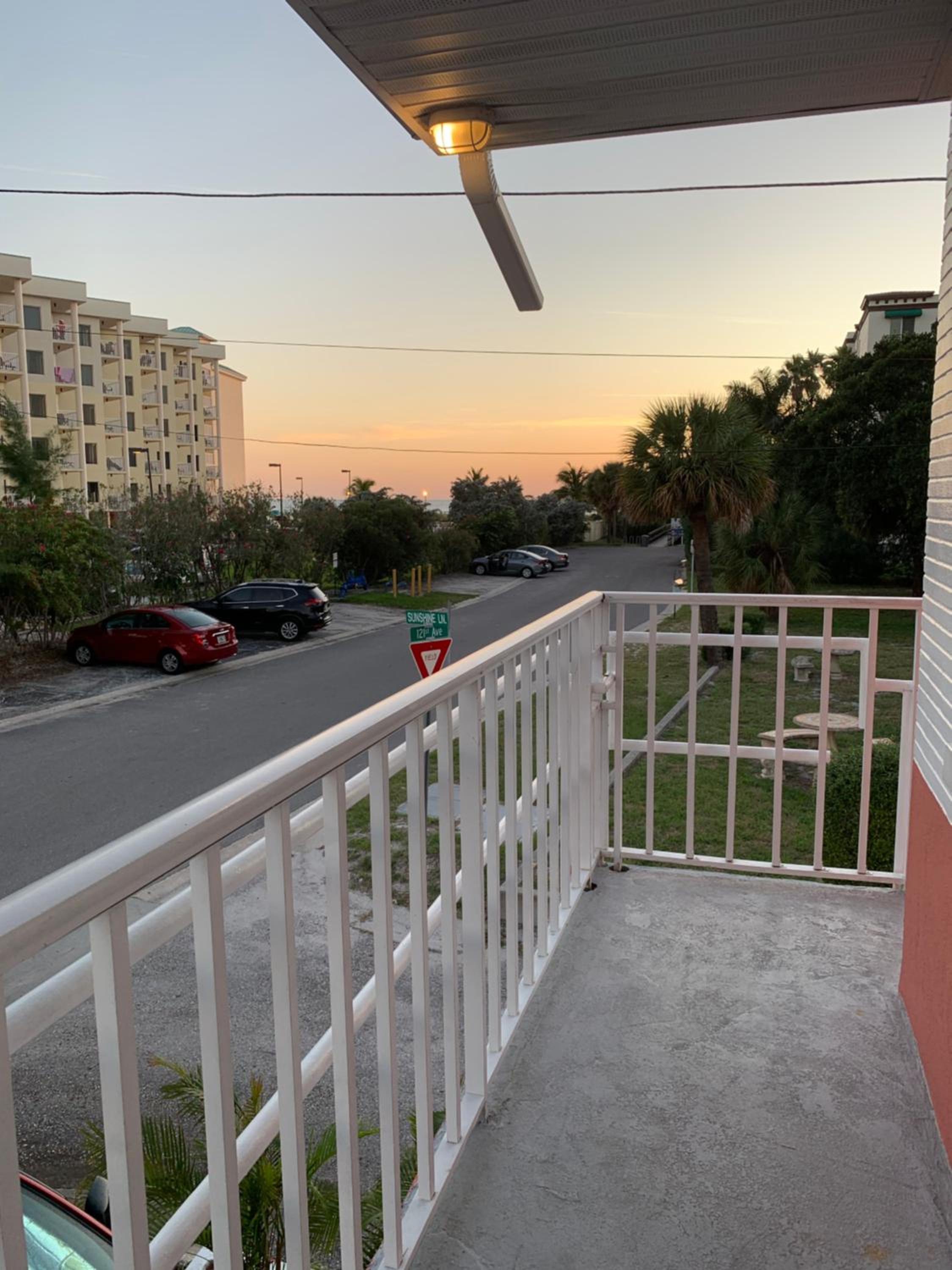 The Beach House - Treasure Island view 4