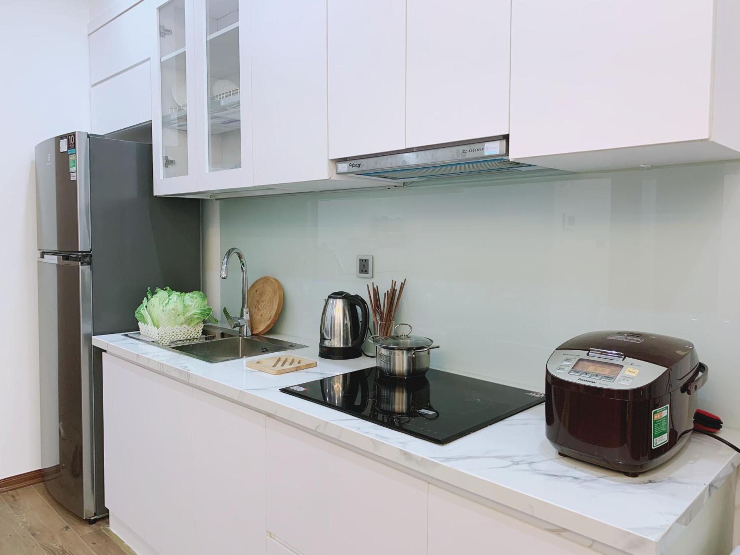BOM HOMES- VINHOMES GREENBAY- Service Apartment