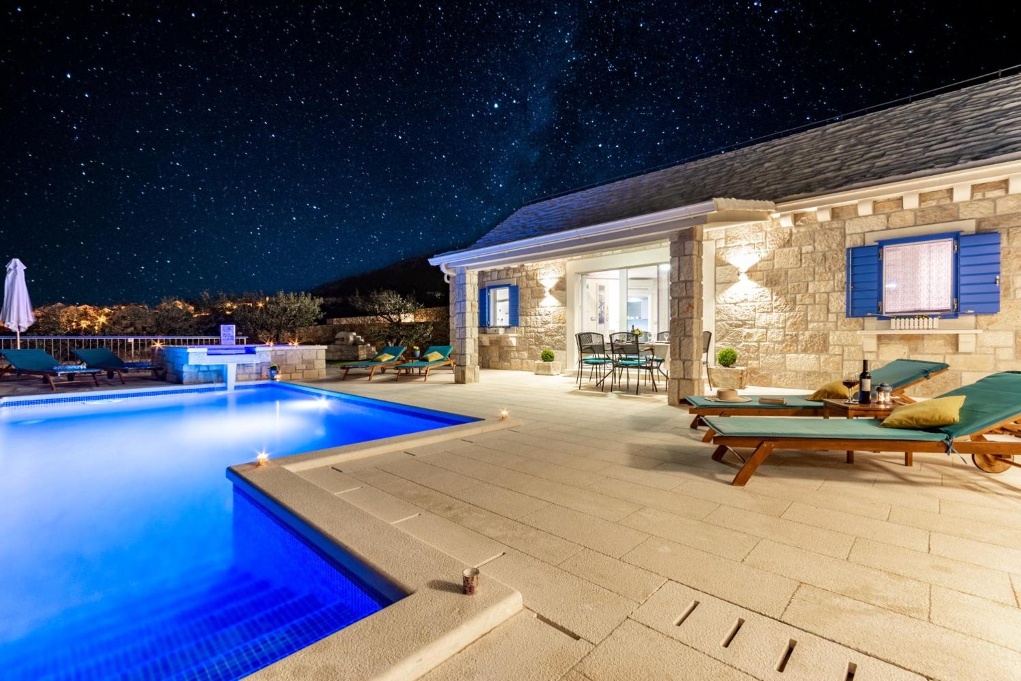 Villa Blue Sky view 3
