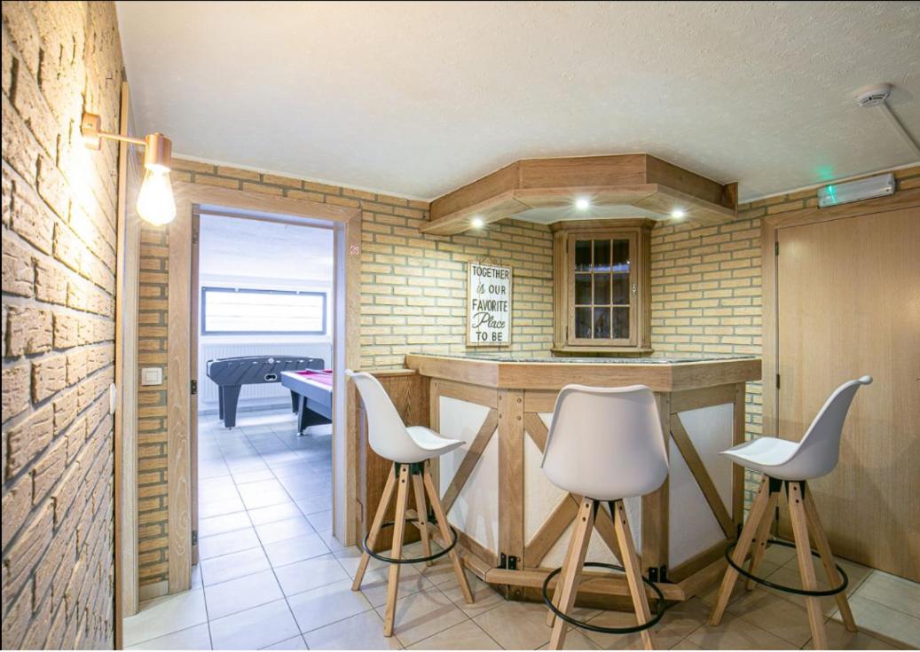Luxueuse et spacieuse villa avec sauna et piscine
