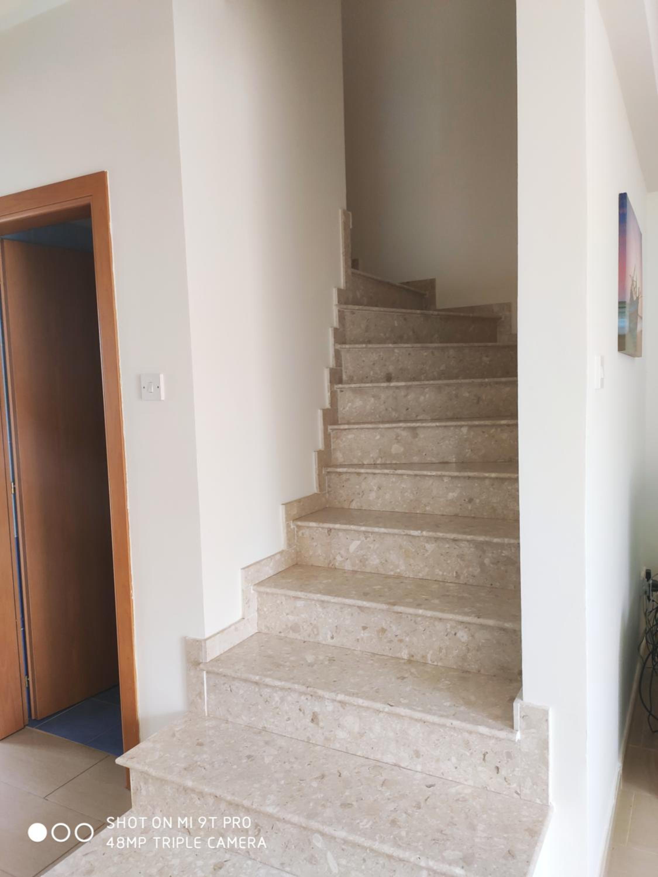 Lovely holiday home,Kapparis,2 swimming pools,Wifi