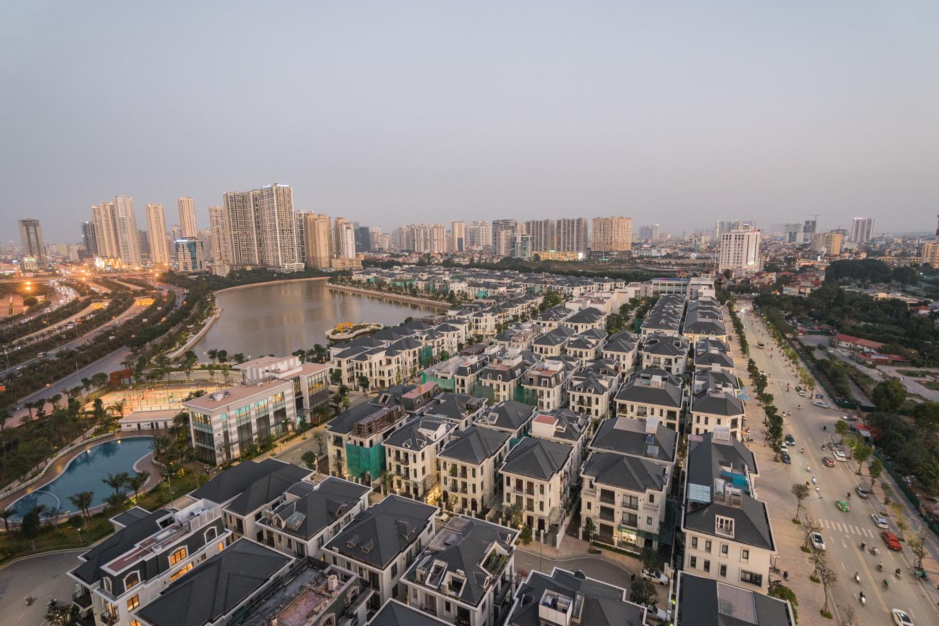 BOM HOMES- VINHOMES GREENBAY- Service Apartment