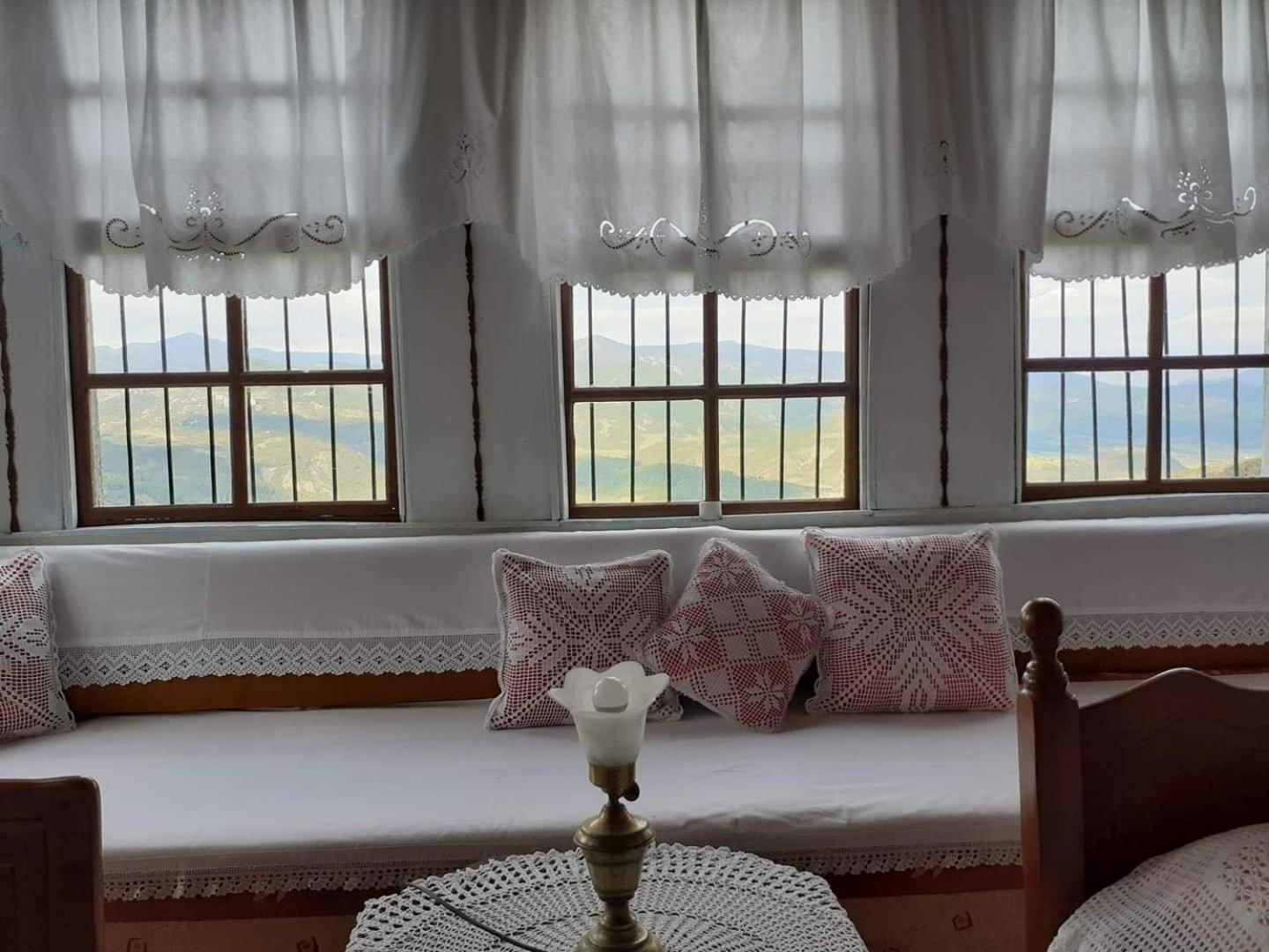 Traditional GuestHouse Permet