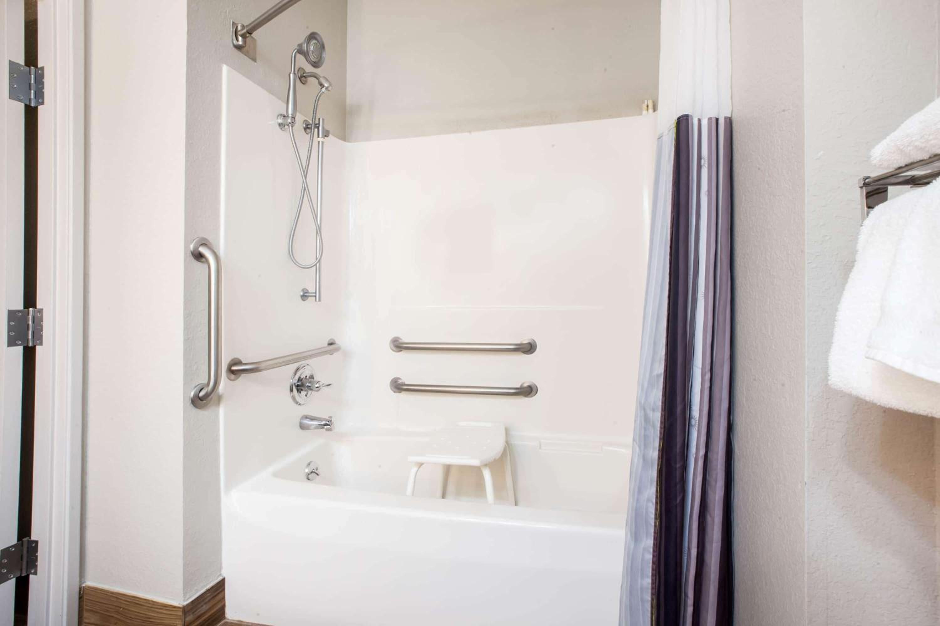 La Quinta Inn and Suites by Wyndham Elkhart, Bilde 23