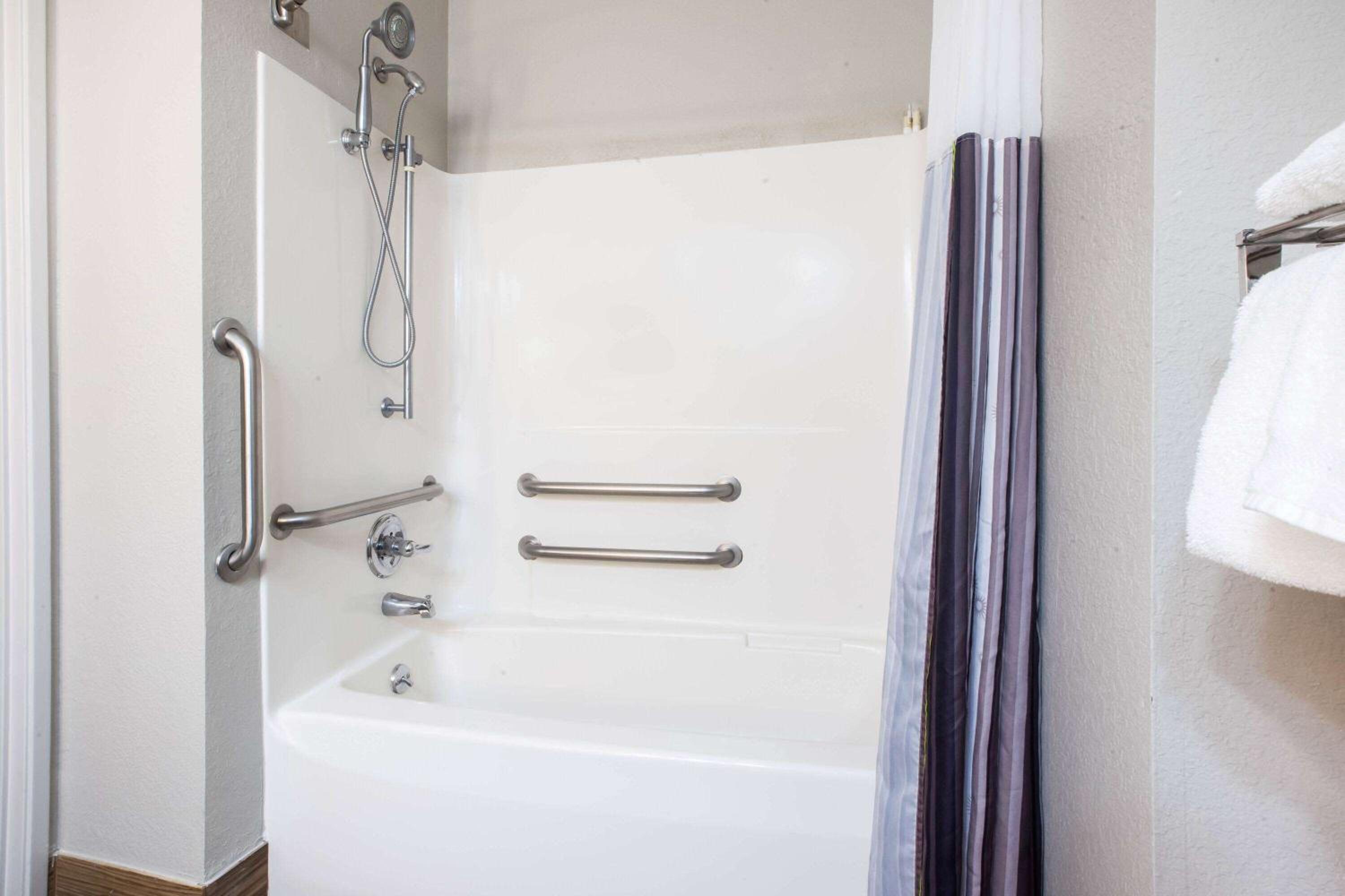La Quinta Inn and Suites by Wyndham Elkhart, Bilde 25
