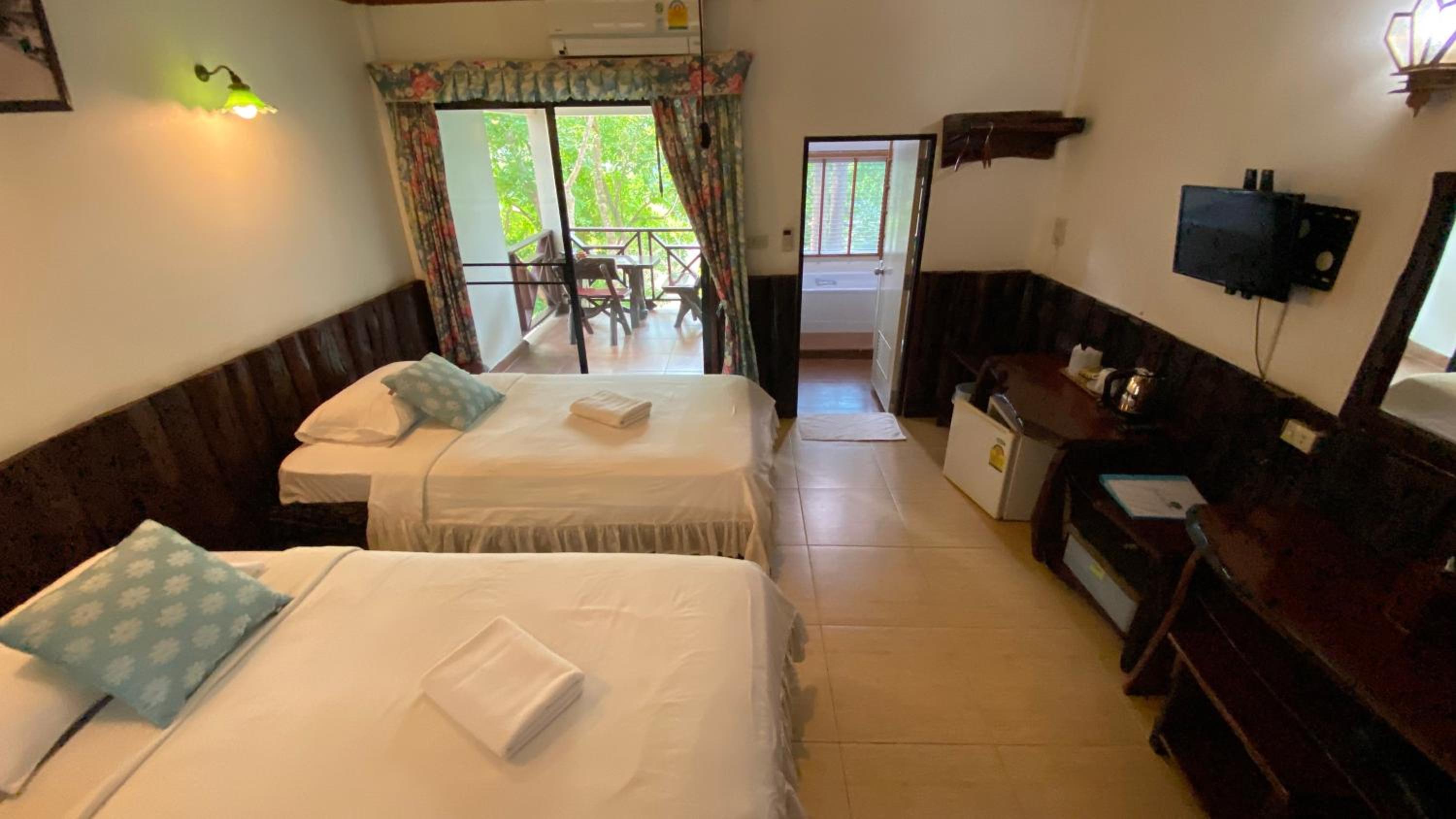 Saiyok River House