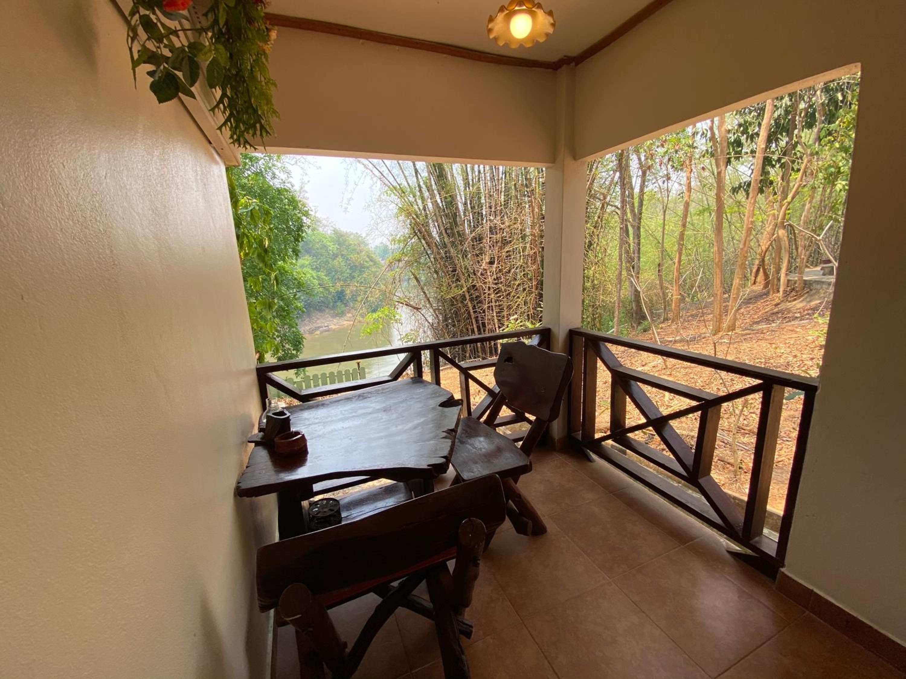Saiyok River House