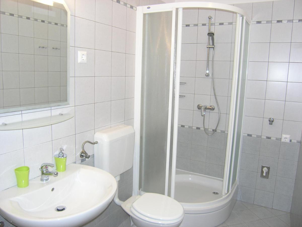 Photo 30