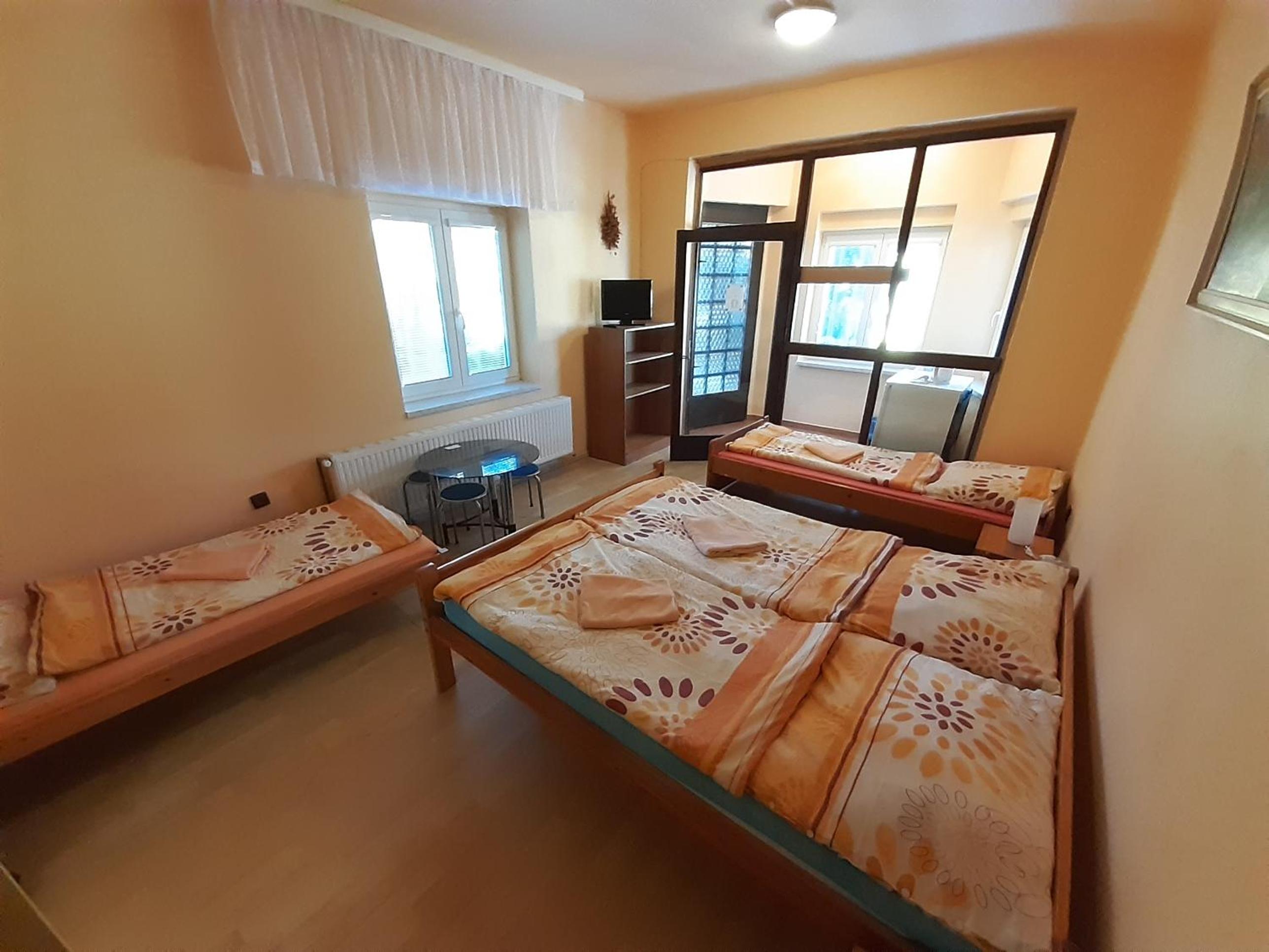 Penzion a Chatový Camp Havraníky u NP Podyjí
