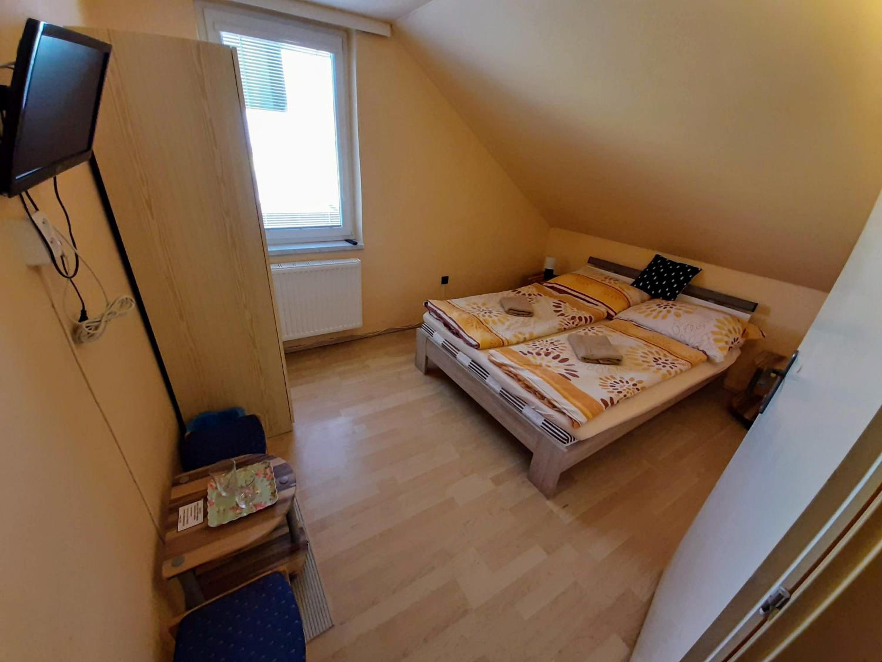 Penzion a Chatový Camp Havraníky u NP Podyjí