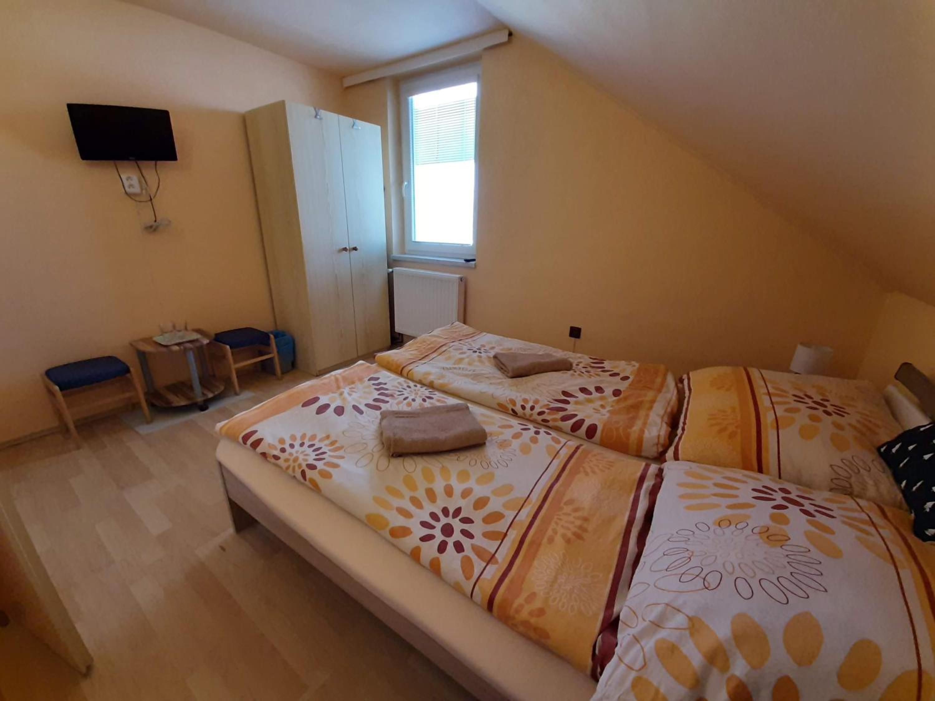Penzion a Chatový Camp Havraníky u NP Podyjí