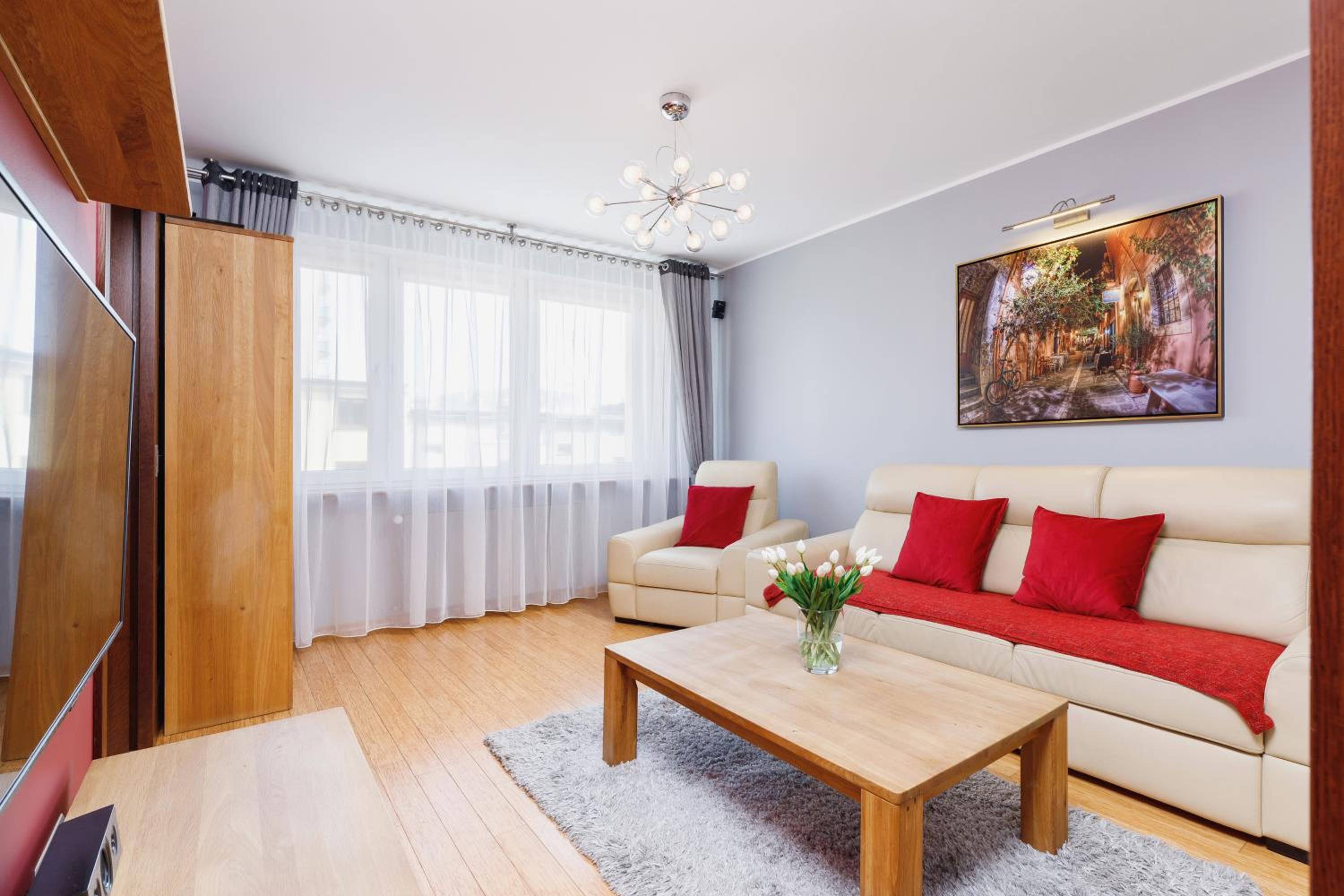 Apartments Obopólna Cracow by Renters view 2
