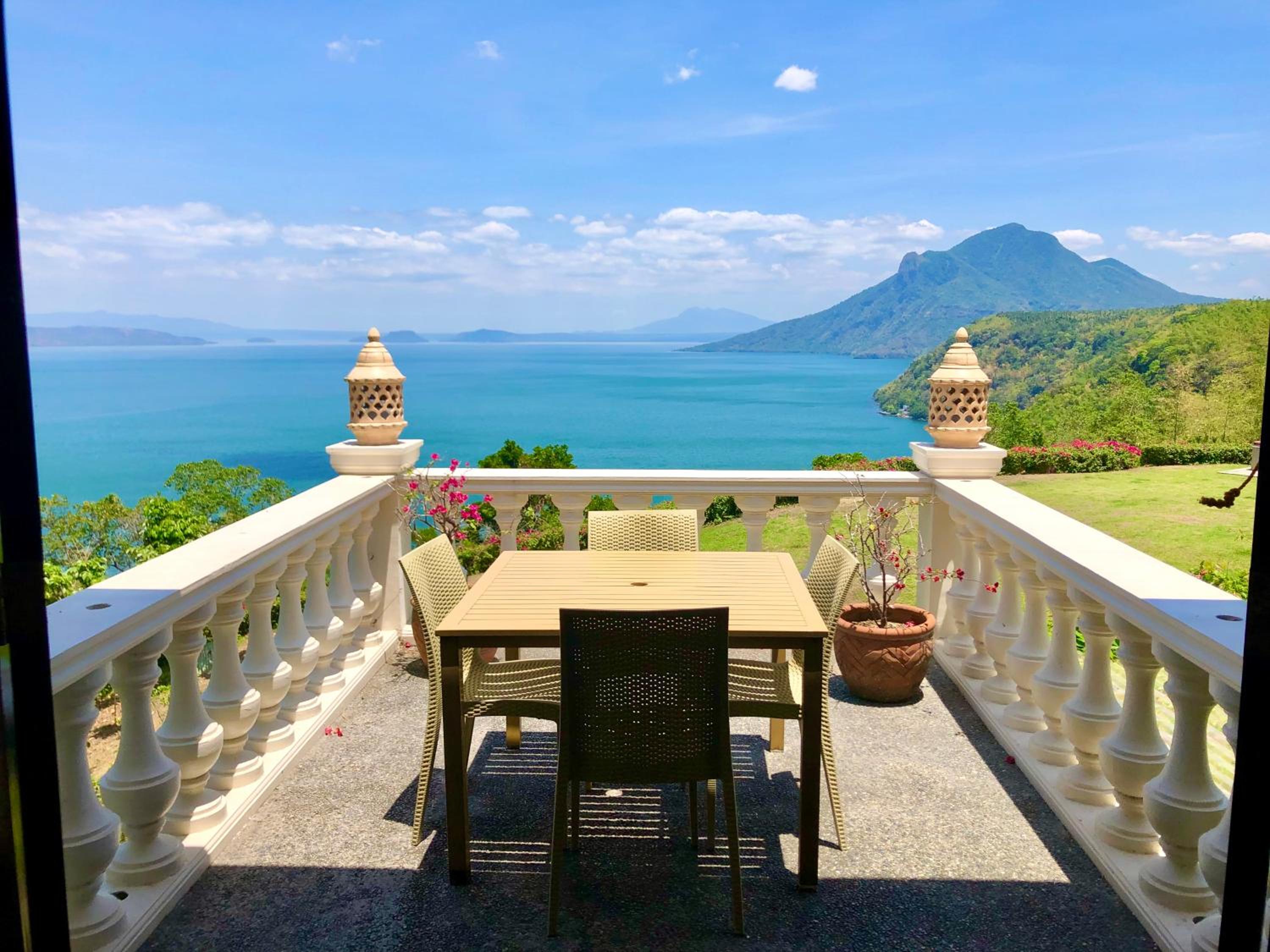 Ataalaya Farmhouse view 5