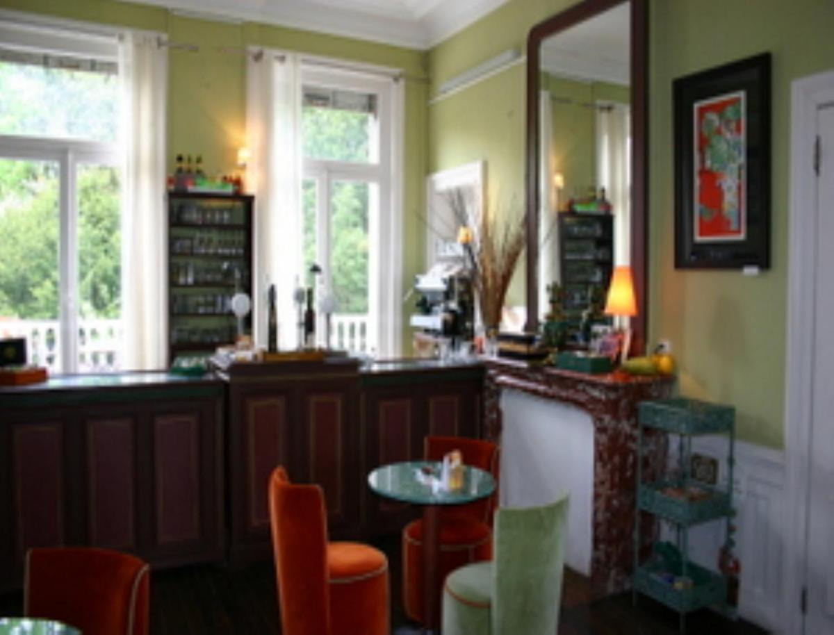 Au Chateau Des Thermes - Property Image 8