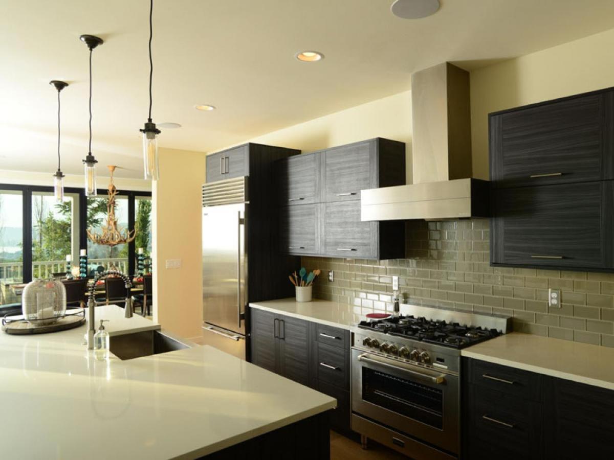 Arroyo with a Carriage House #60