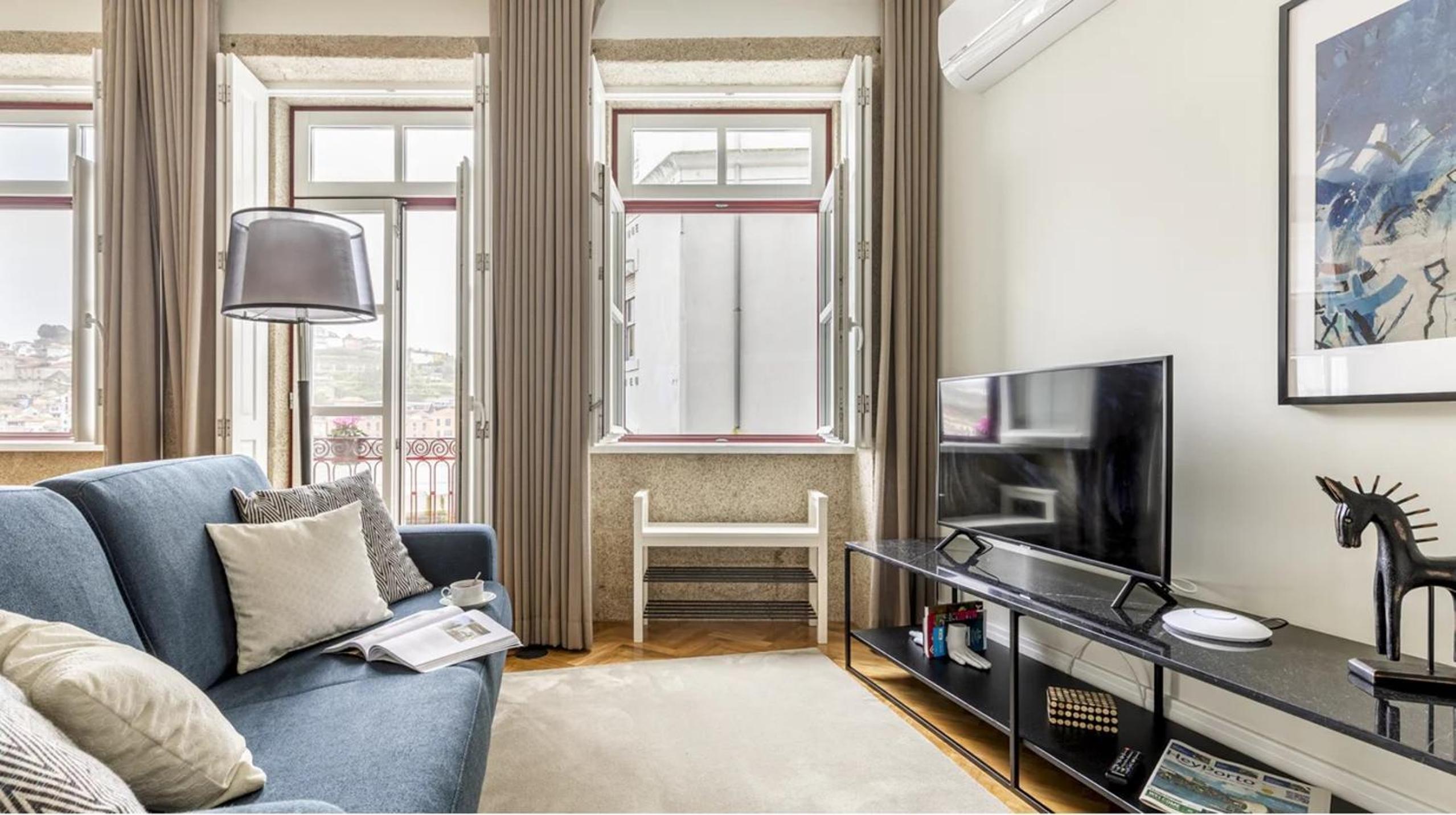 Wonderful Porto Design Apartments view 2