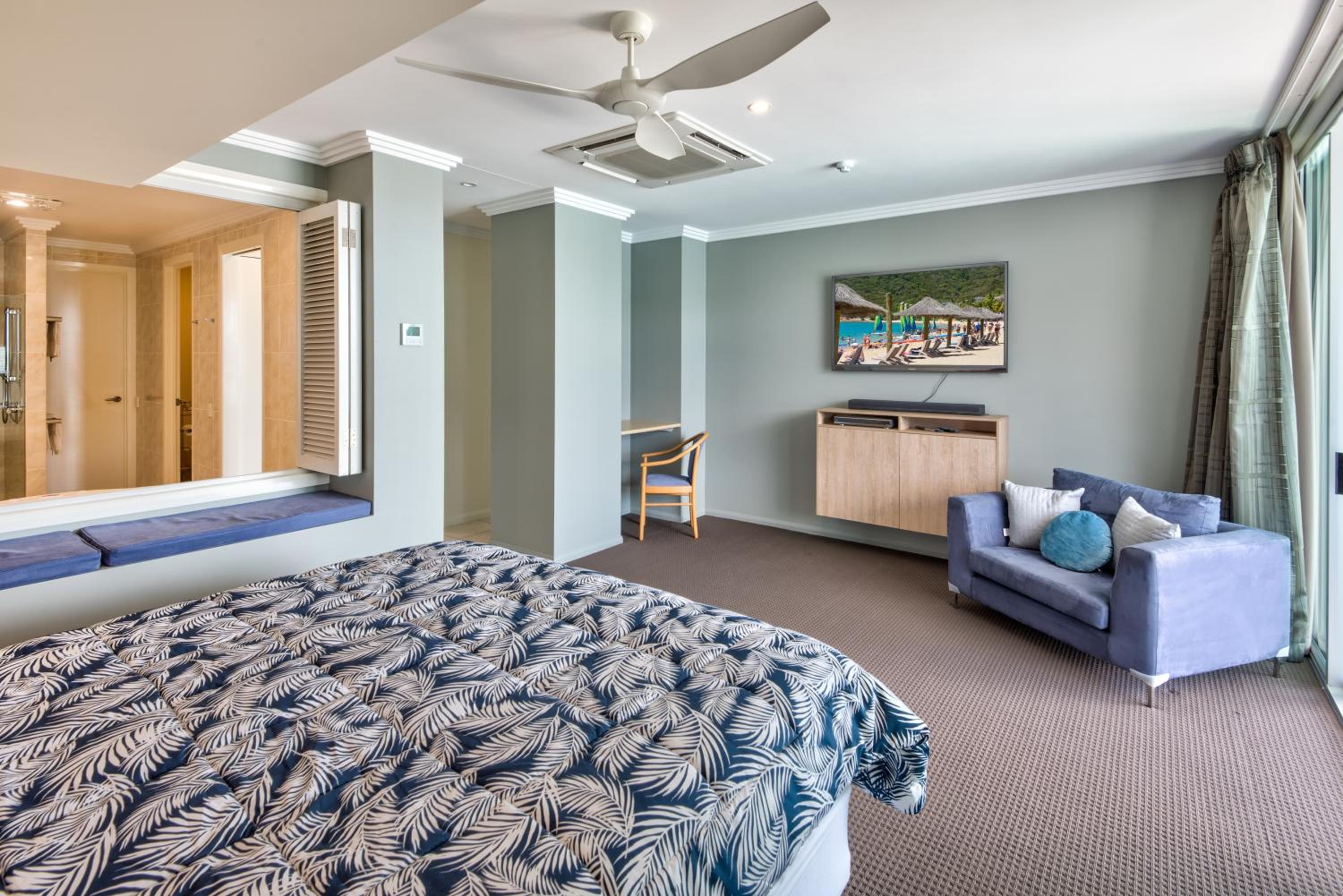 Pavillions on Hamilton Island by HIHA