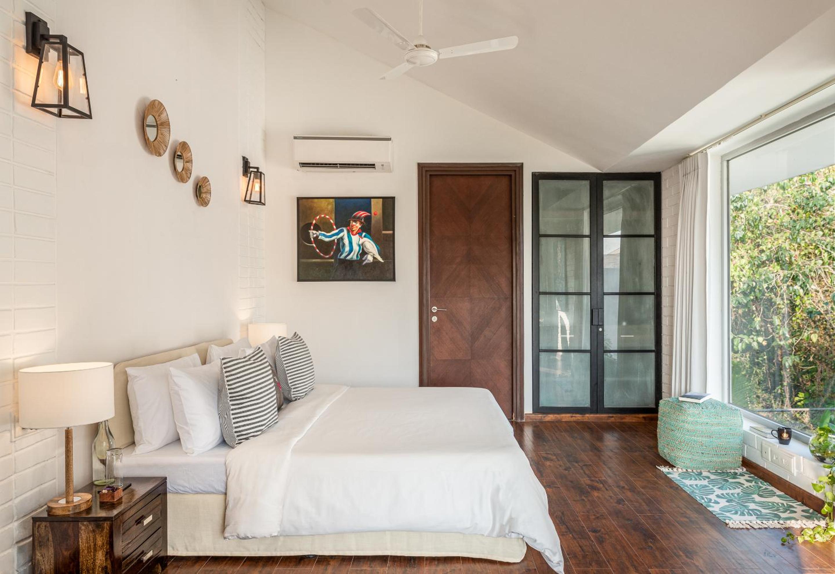 La Maroma by The Blue Kite - 3BHK Luxury Villas with Private Pool, Fully Equipped Kitchen, Garden, Patio, Security & WiFi Near Vagator Beach