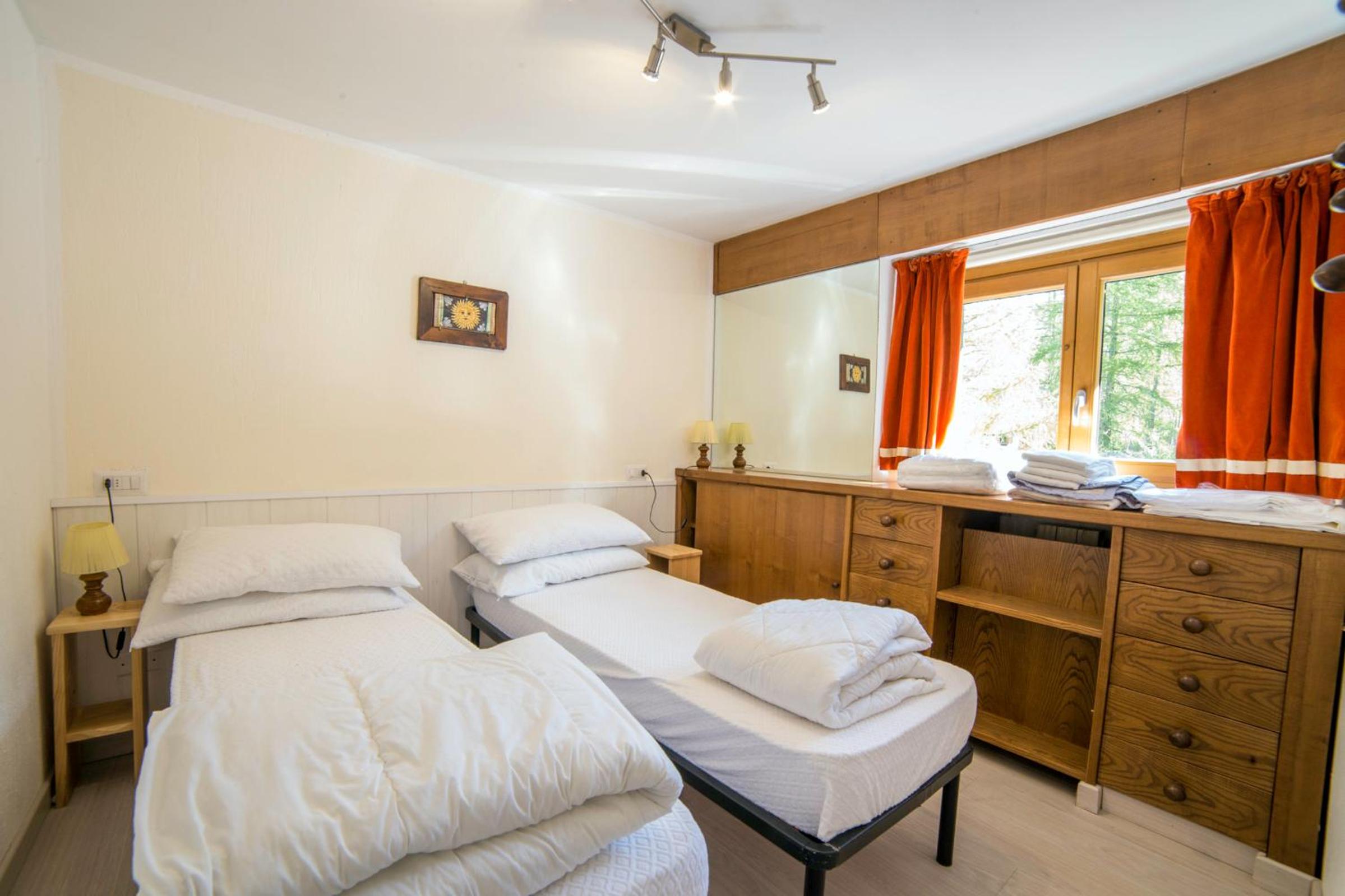 Cervinia Apartment view 3