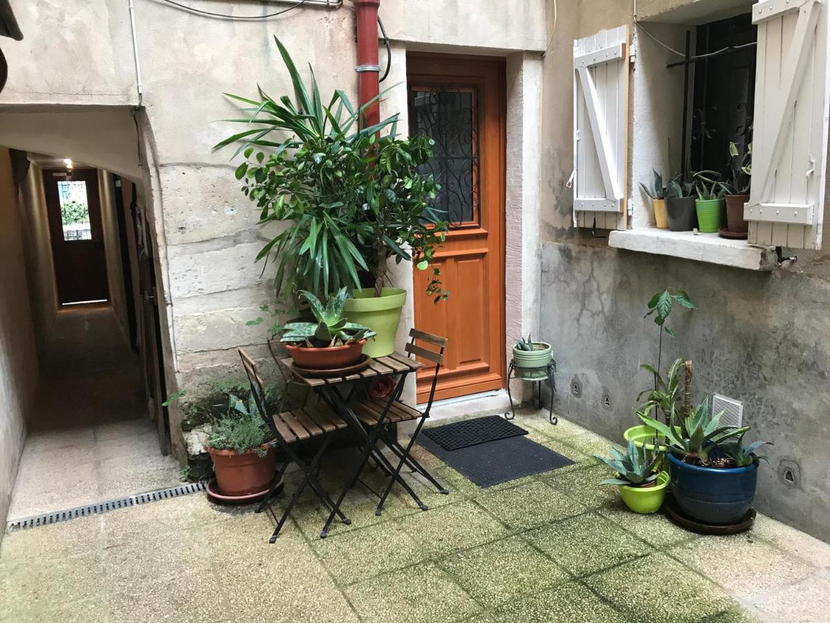 Chambre via Natina view 4