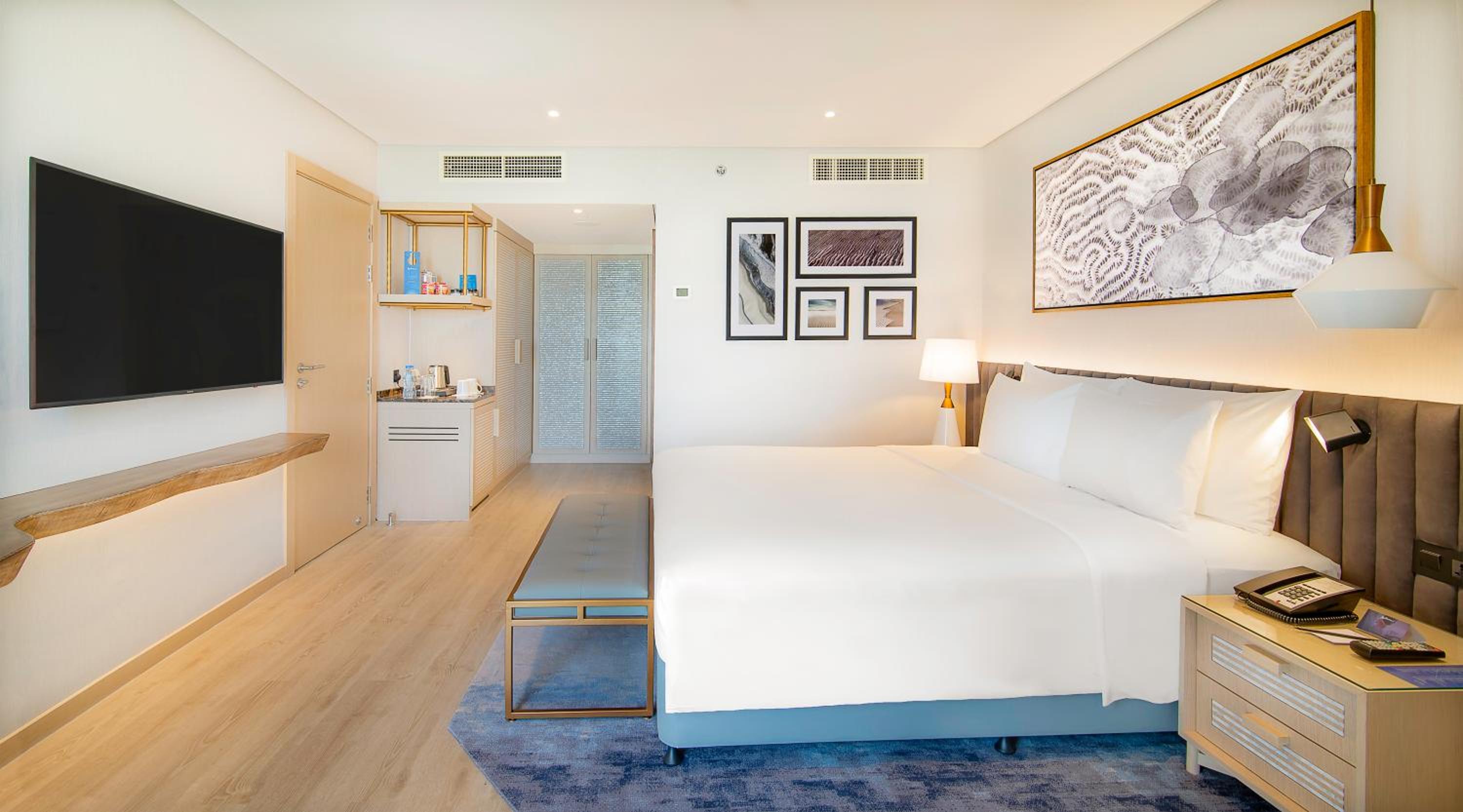 Radisson Blu Hotel & Resort, Abu Dhabi Corniche