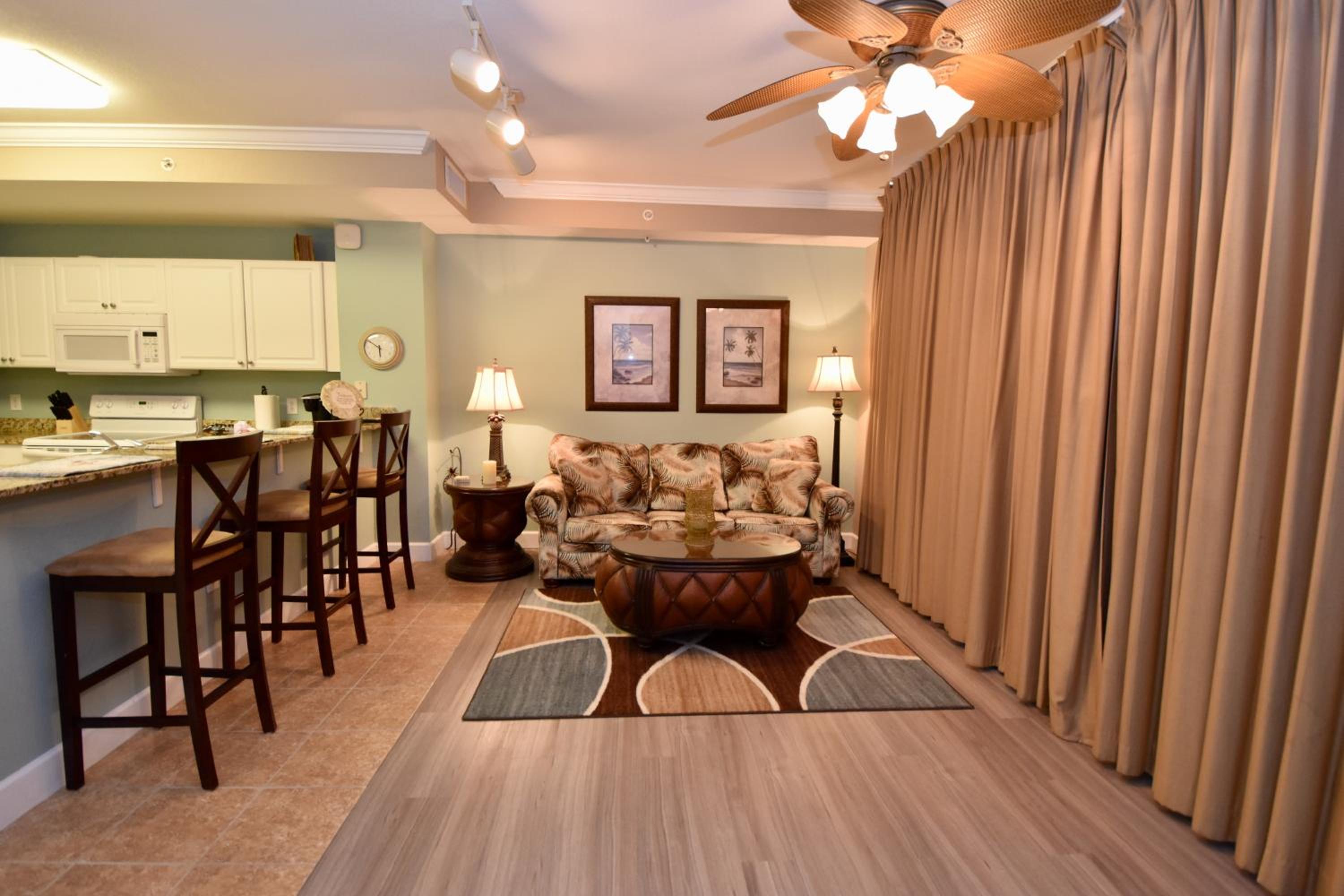 Amazing Sunset Oceanfront Condo