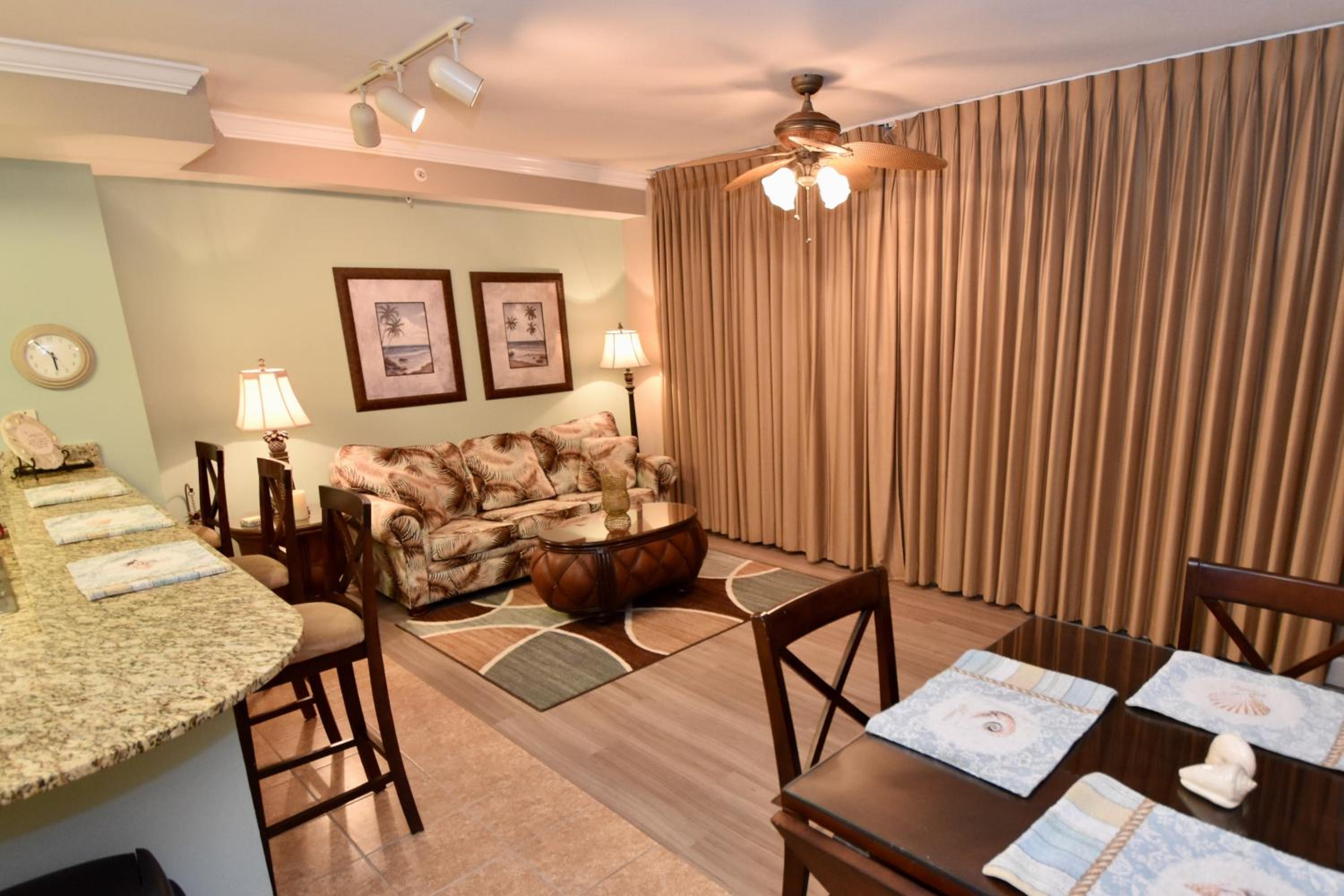 Amazing Sunset Oceanfront Condo