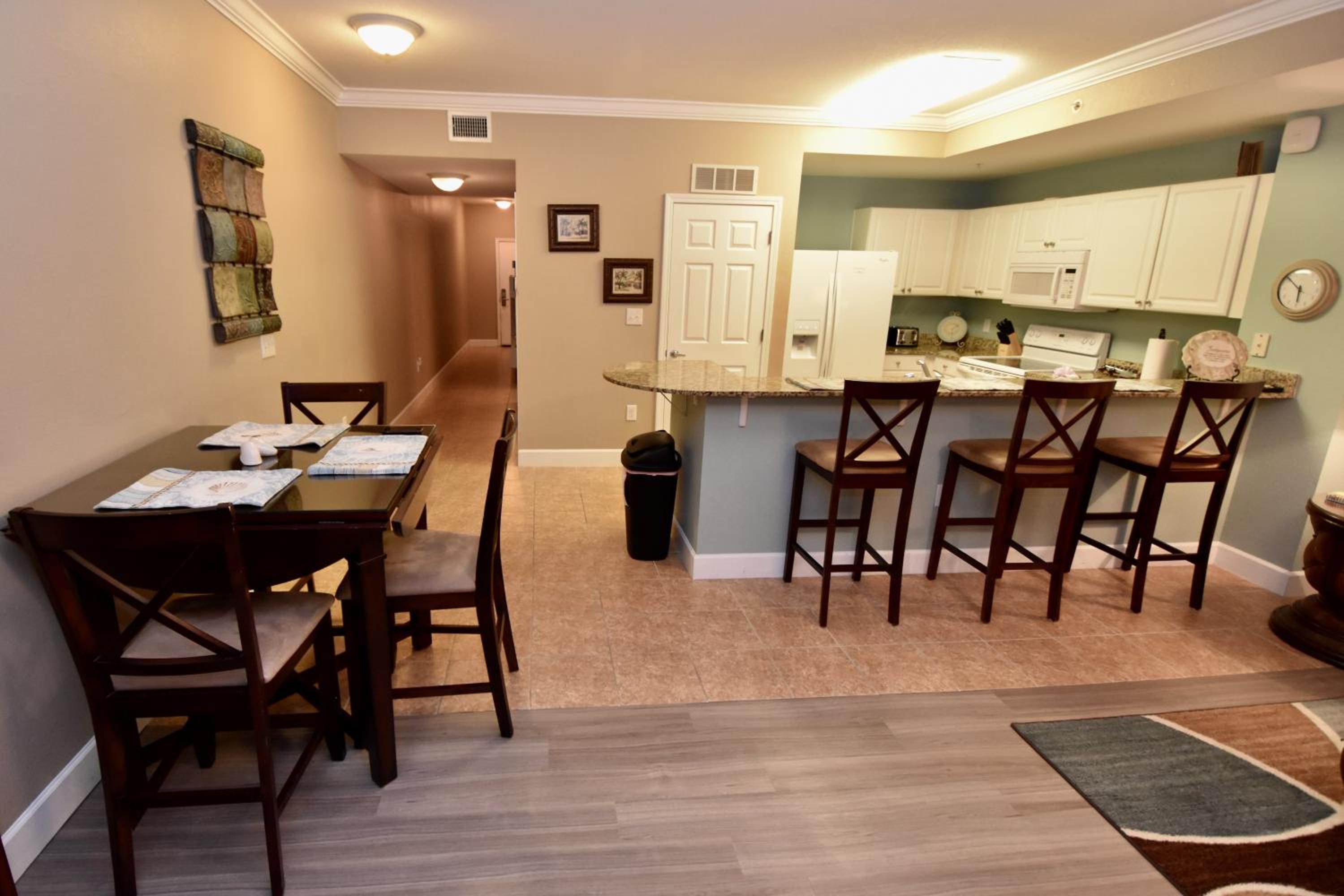 Amazing Sunset Oceanfront Condo