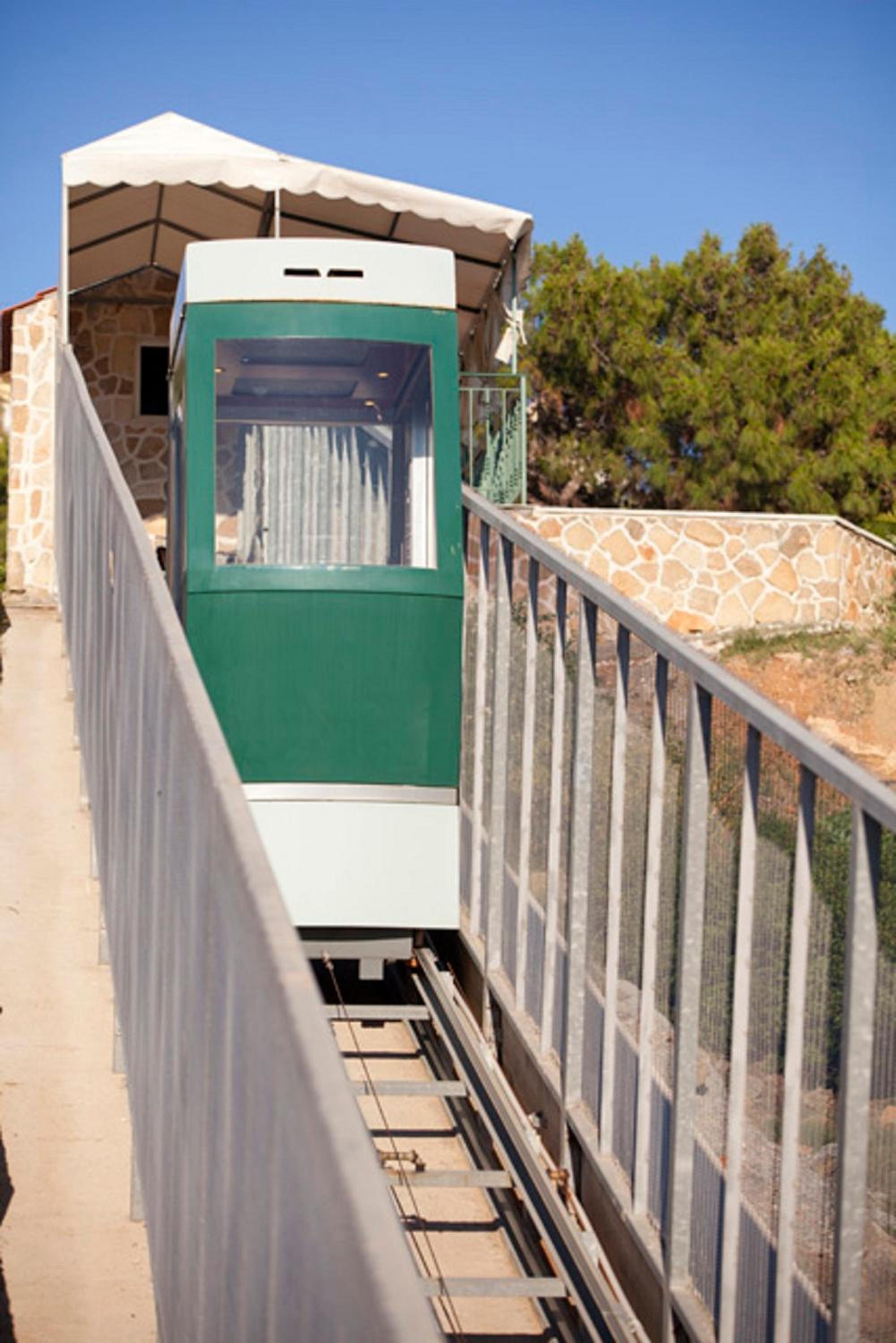 Pefkos Beach Studios & Apartments