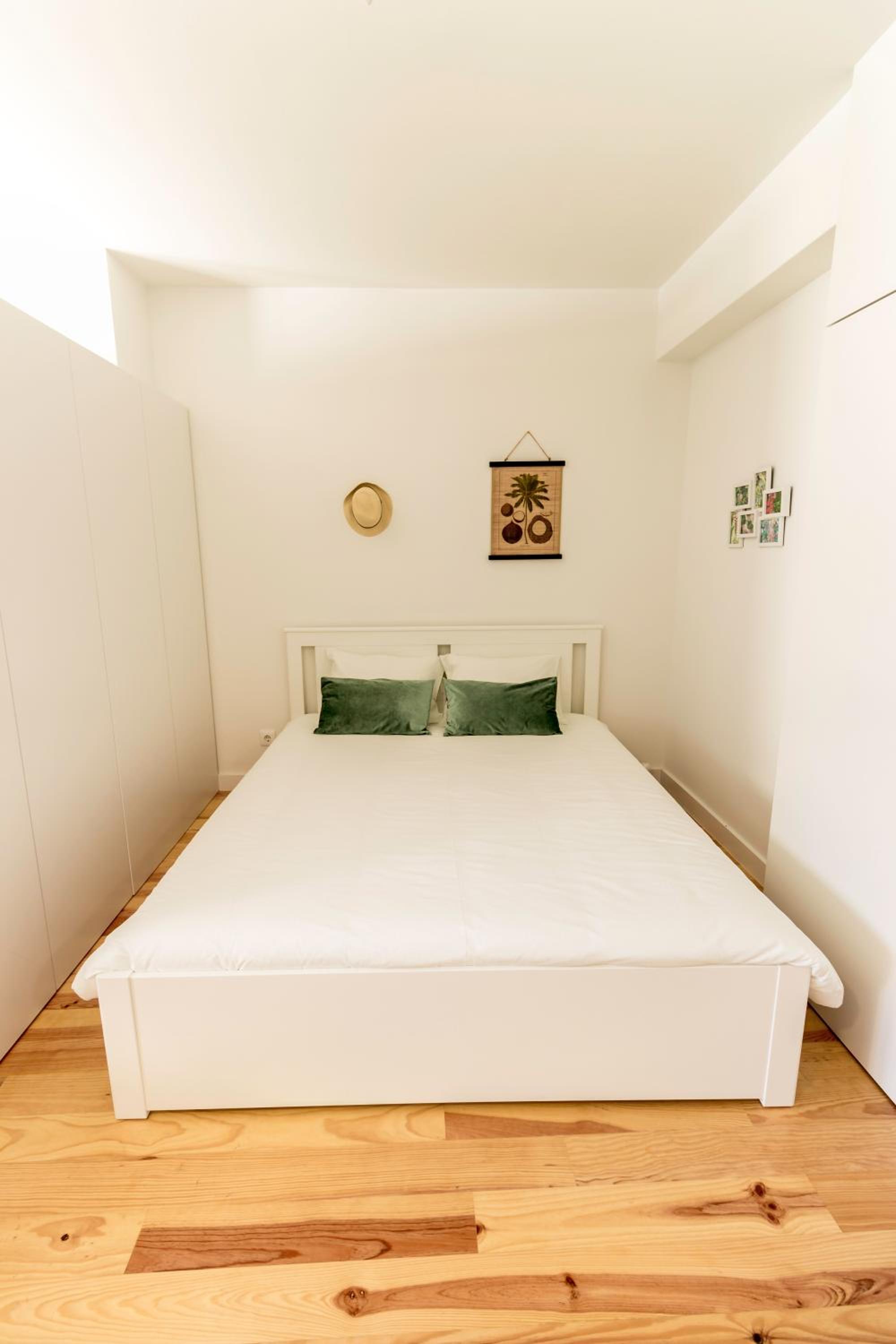 Guest H4U - Porto Batalha City Center