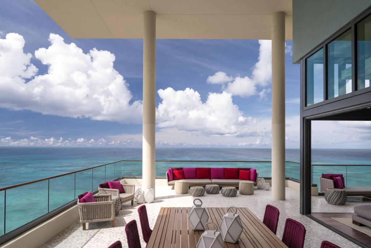 Balcony & Terrace