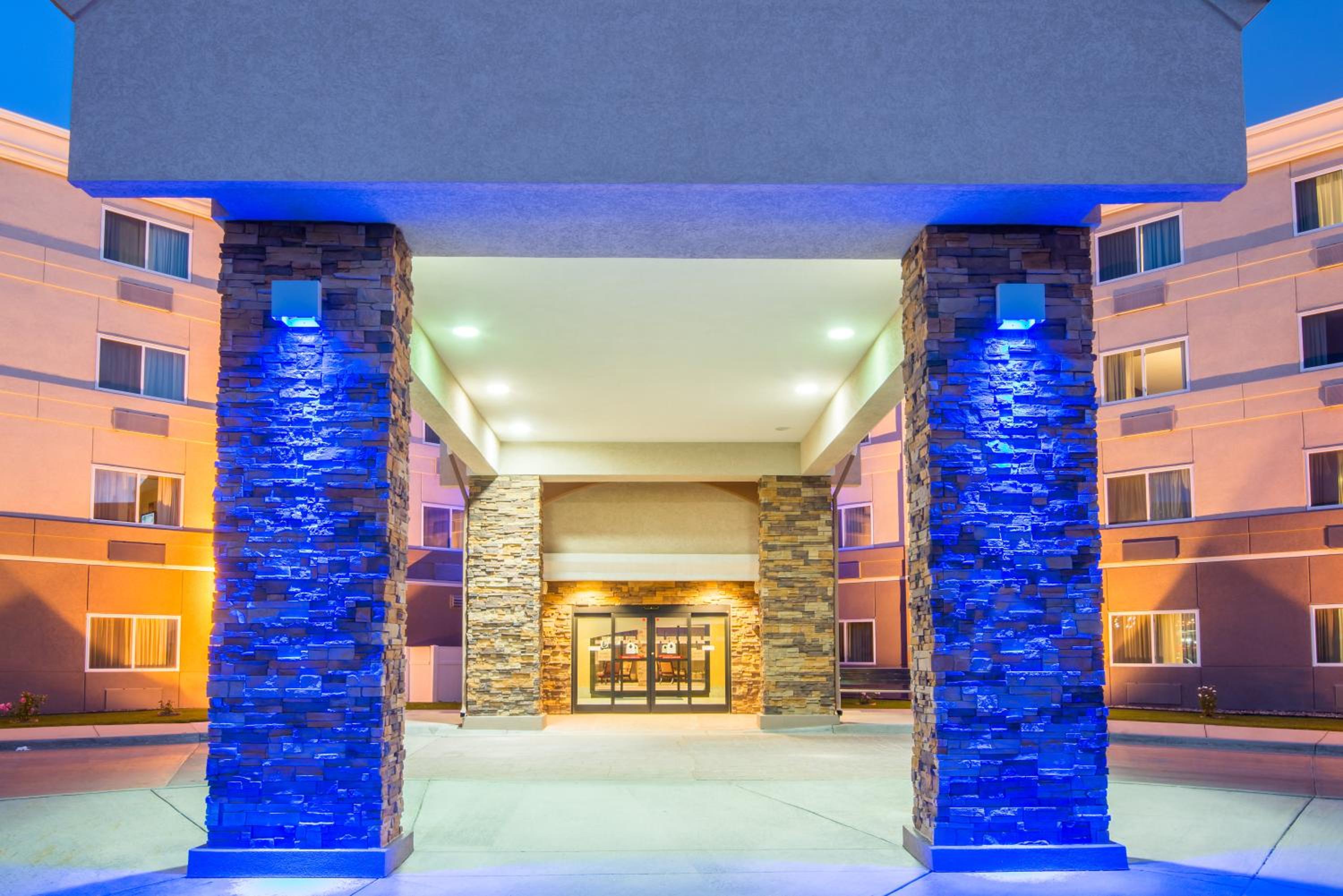 Casper Vacations - Holiday Inn Express Casper I-25, an IHG Hotel - Property Image 10