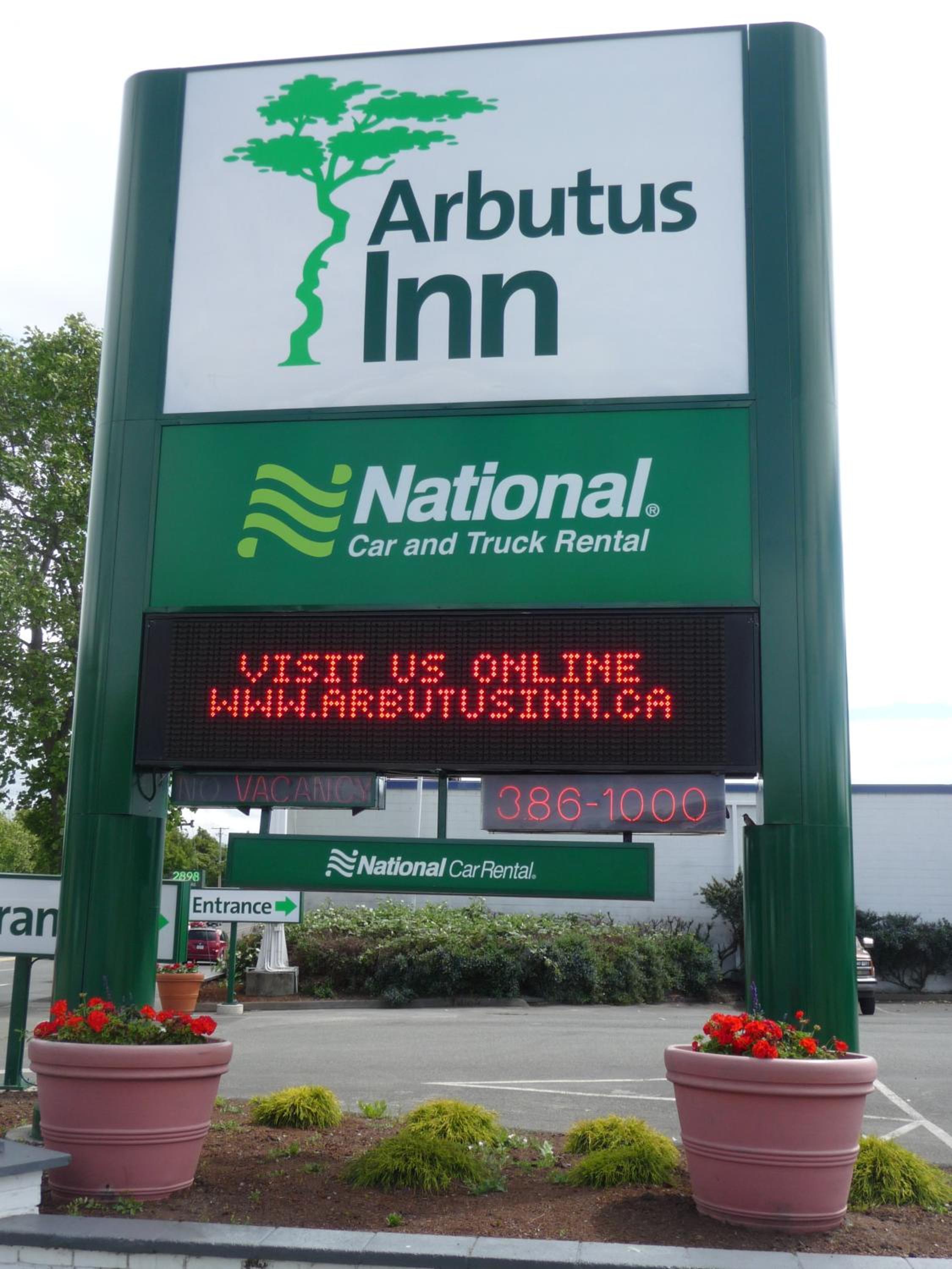 Arbutus Inn - Image 3
