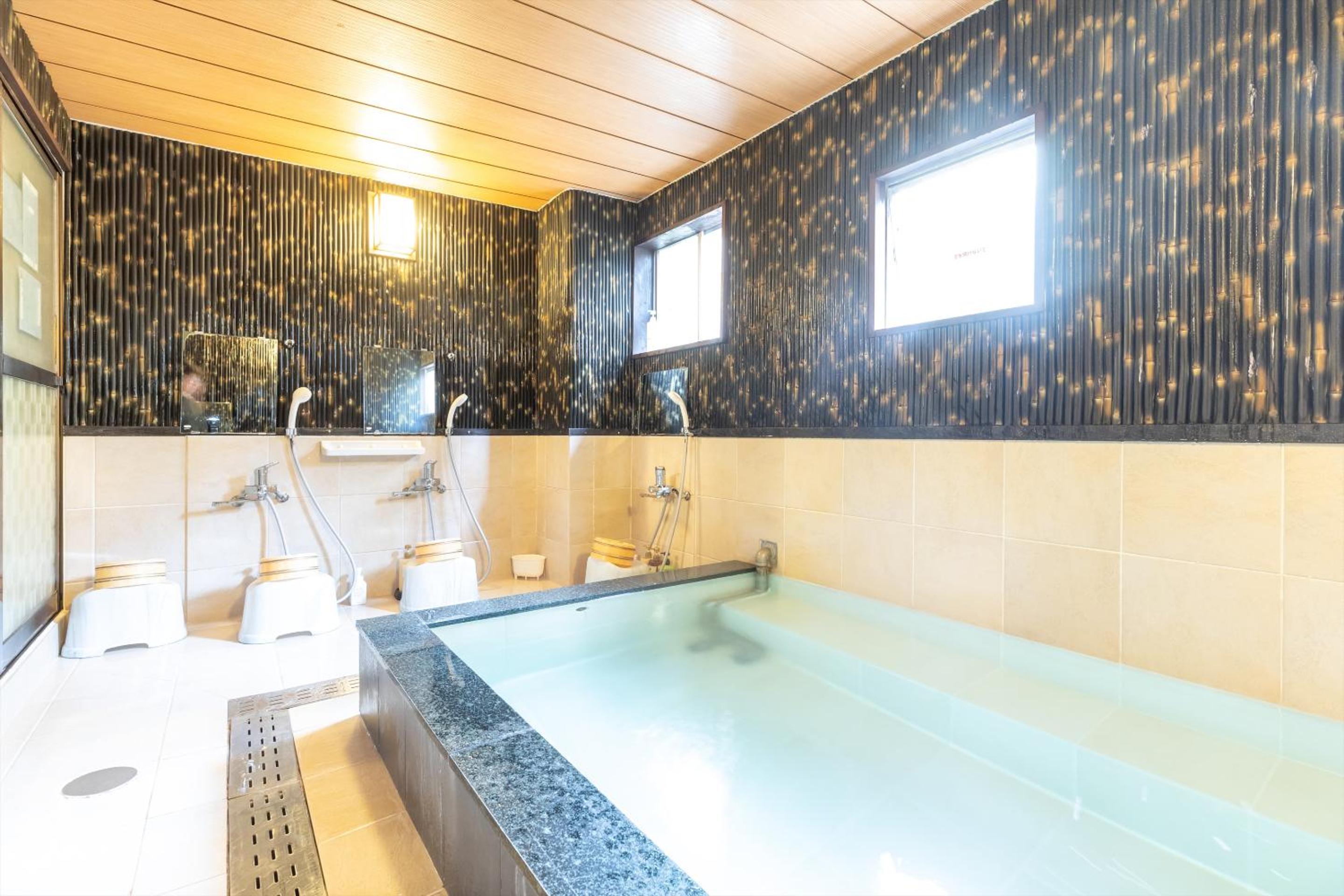 Business Ryokan Akashiya Annex