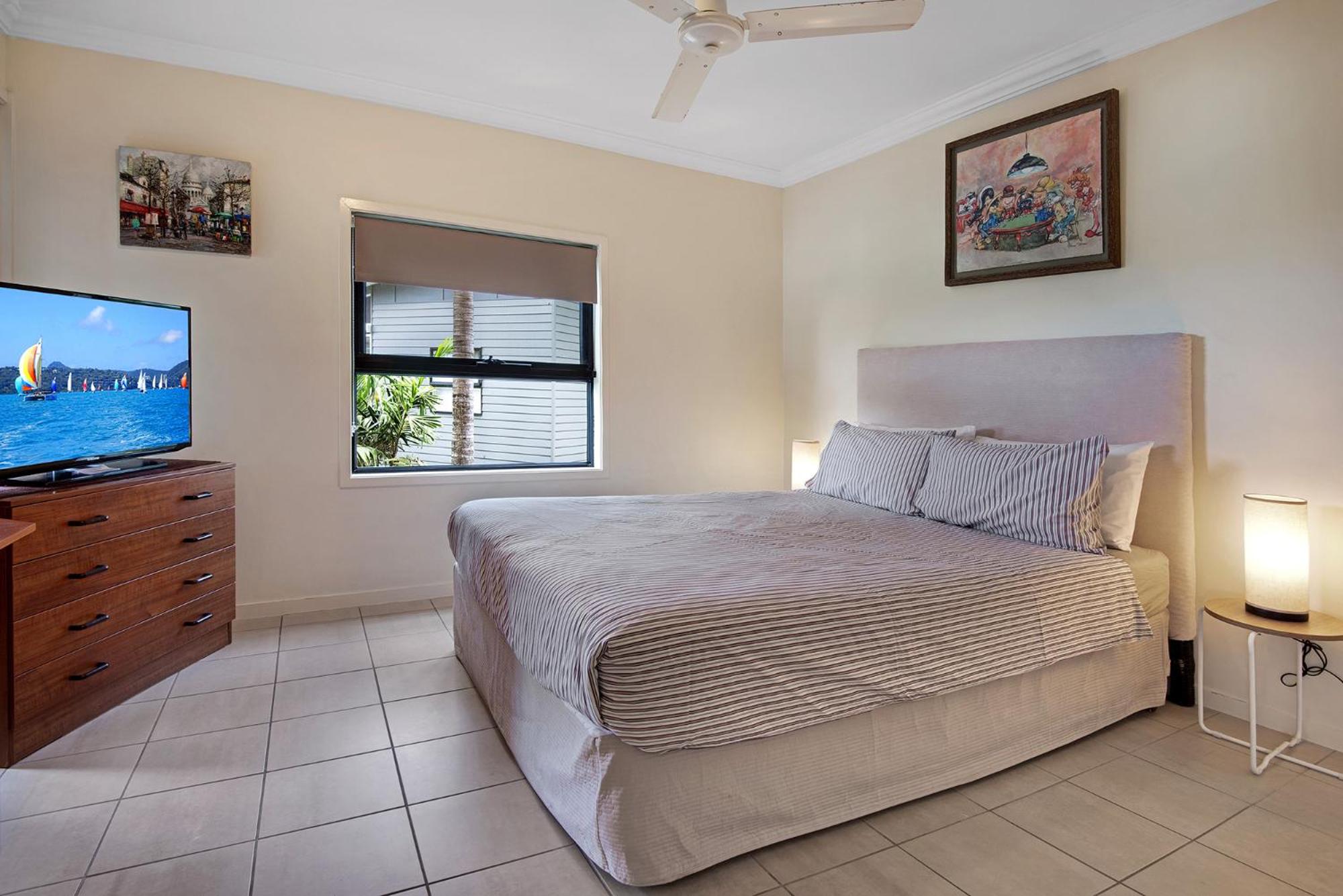 Oasis Apartments on Hamilton Island by HIHA