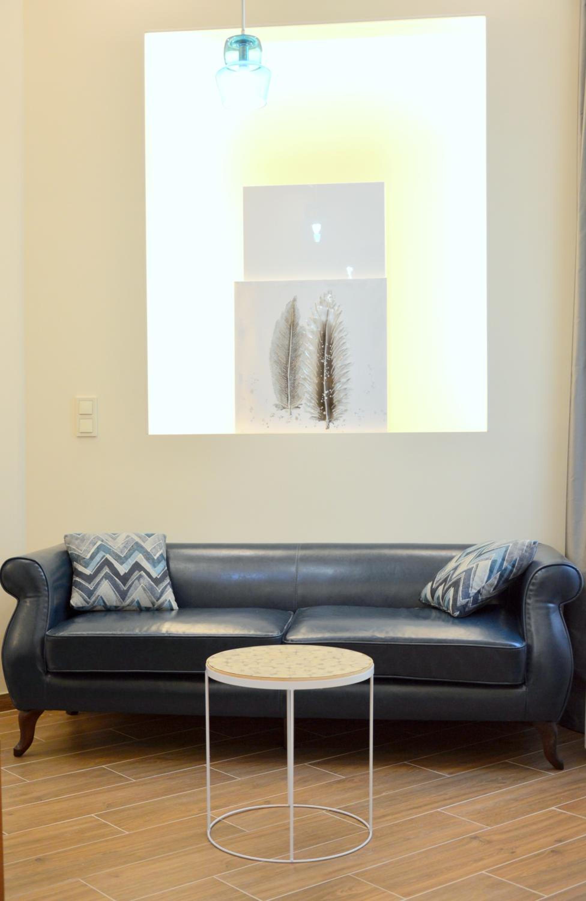 Elegant Fashionstreet Apartment view 5