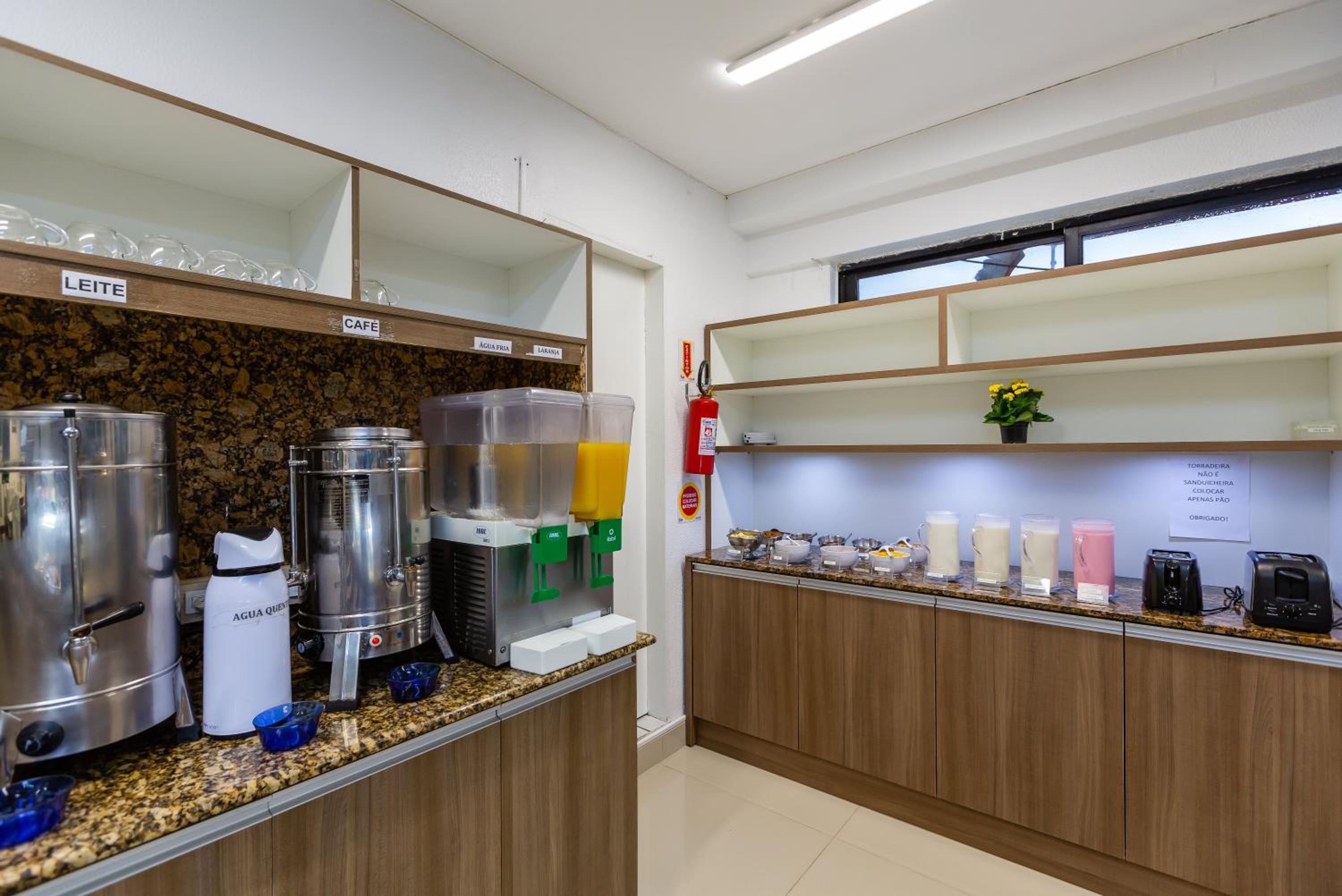 Apart Hotel Vila Mar
