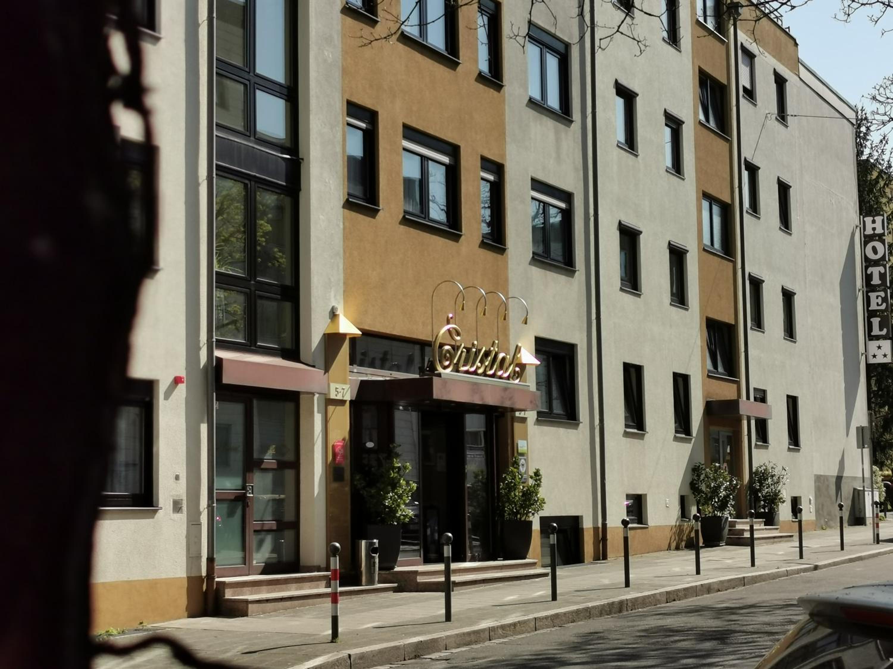 Hotel Cristal - Image 1