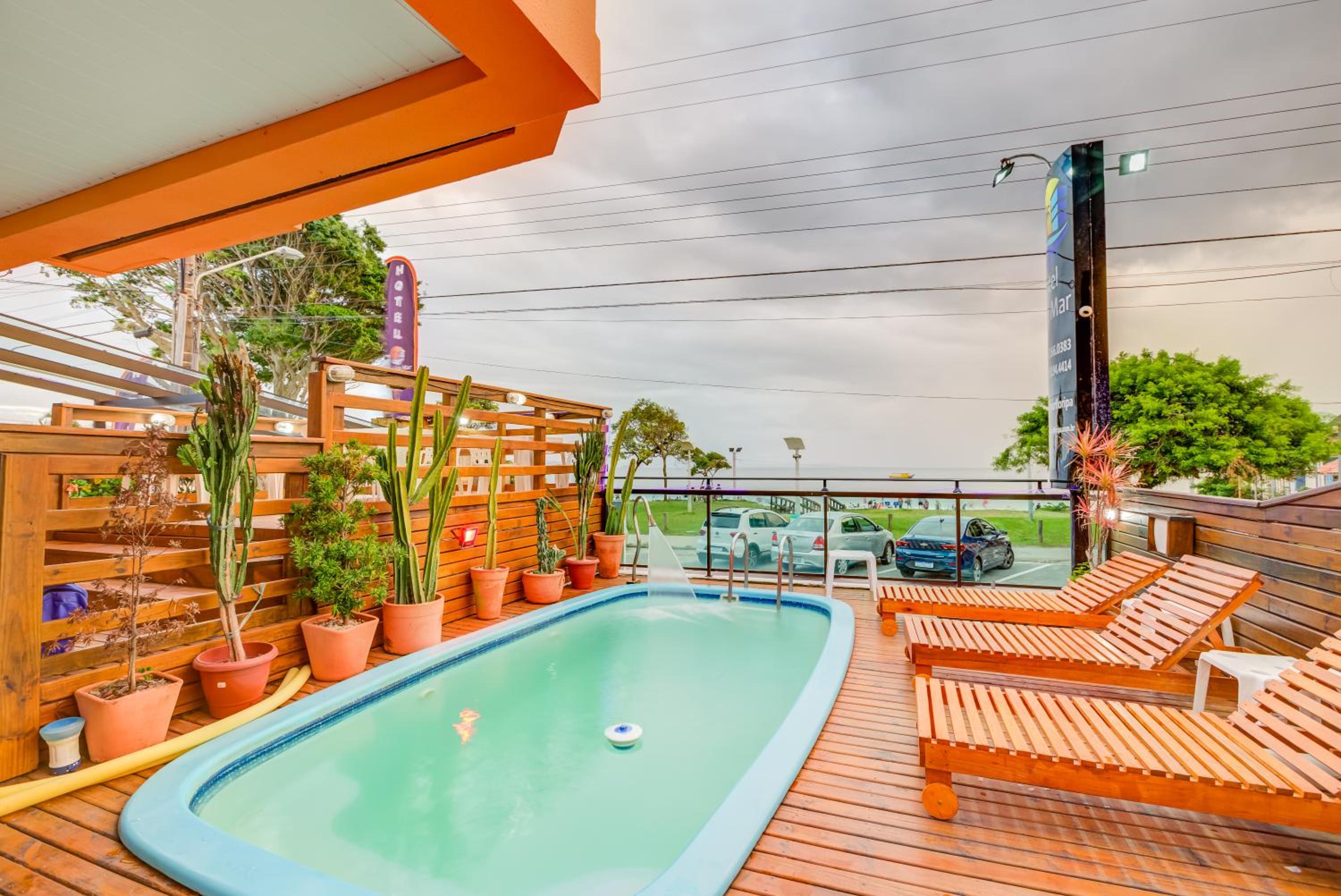 Apart Hotel Vila Mar