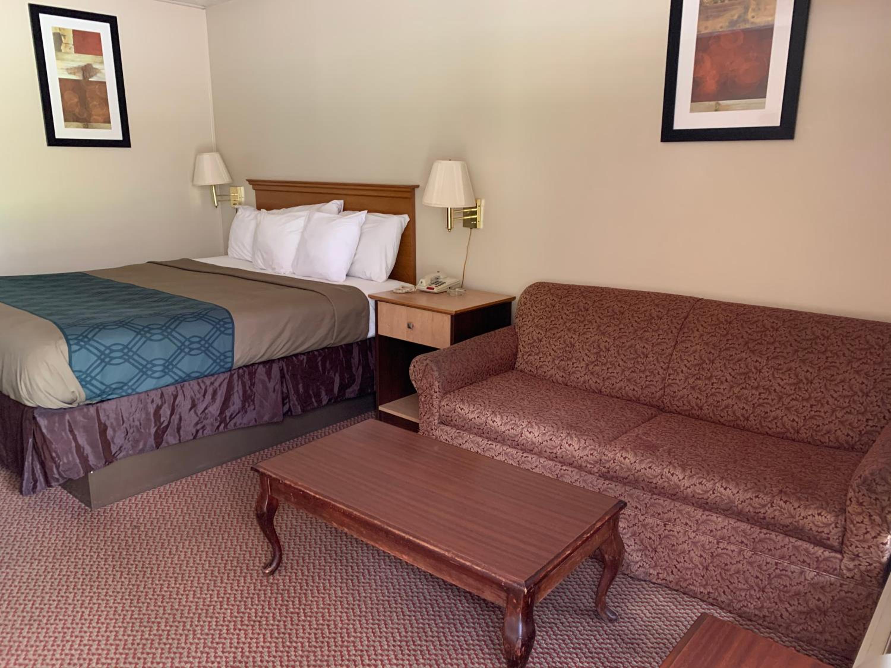 Travelowes Motel - Maggie Valley