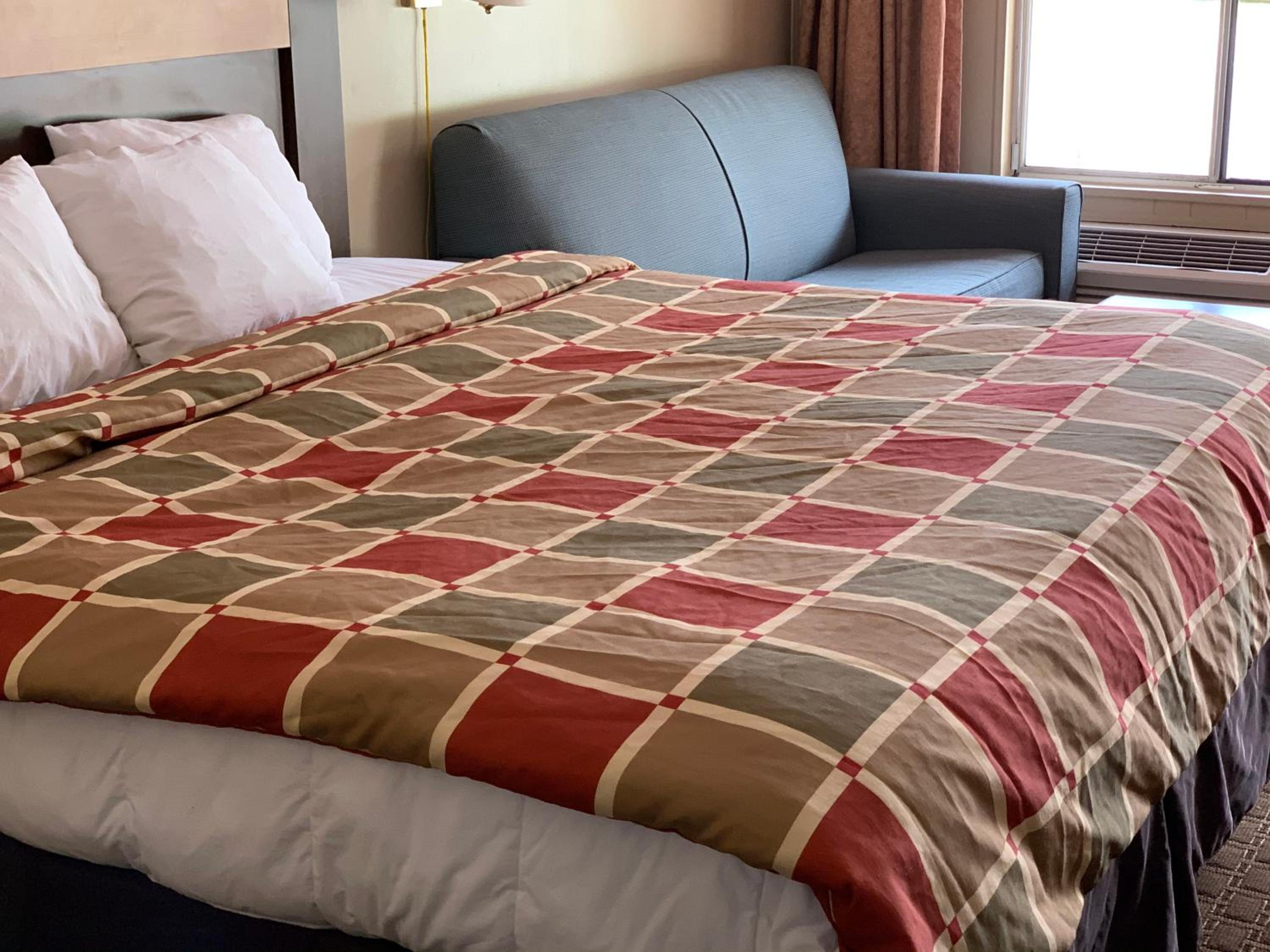 Travelowes Motel - Maggie Valley
