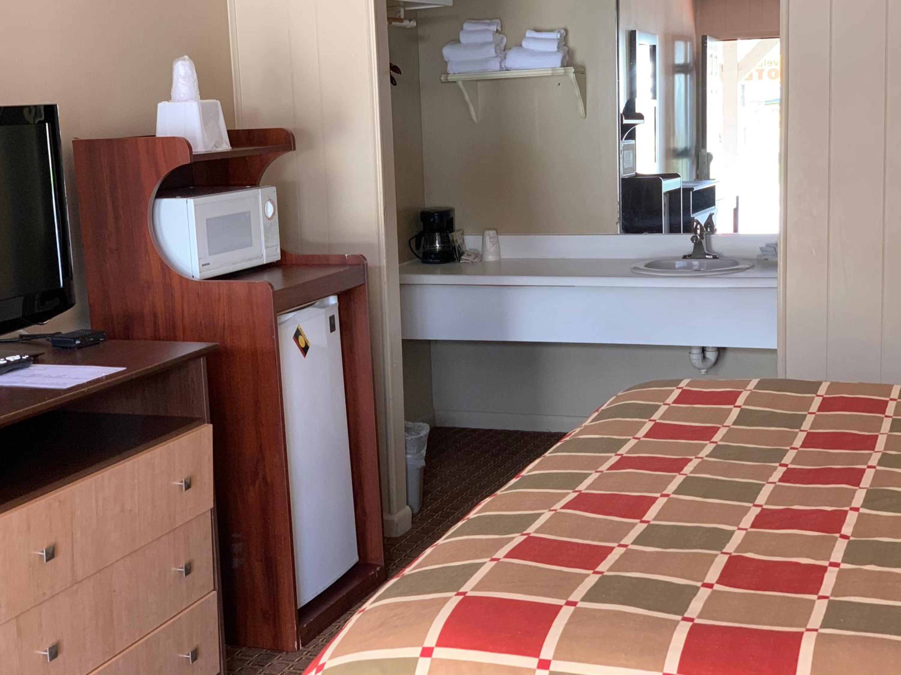 Travelowes Motel - Maggie Valley
