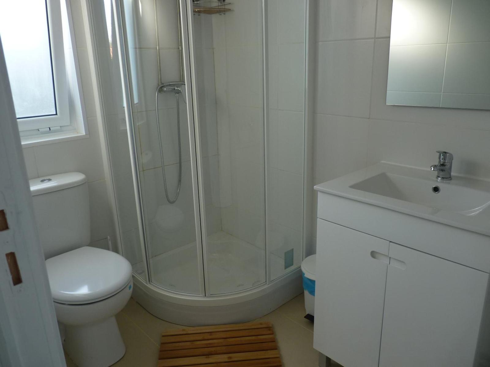 AZORES GARDEN HOUSE - Private Suites & Apartments - Automatic Self Check-in photo 49 of 78