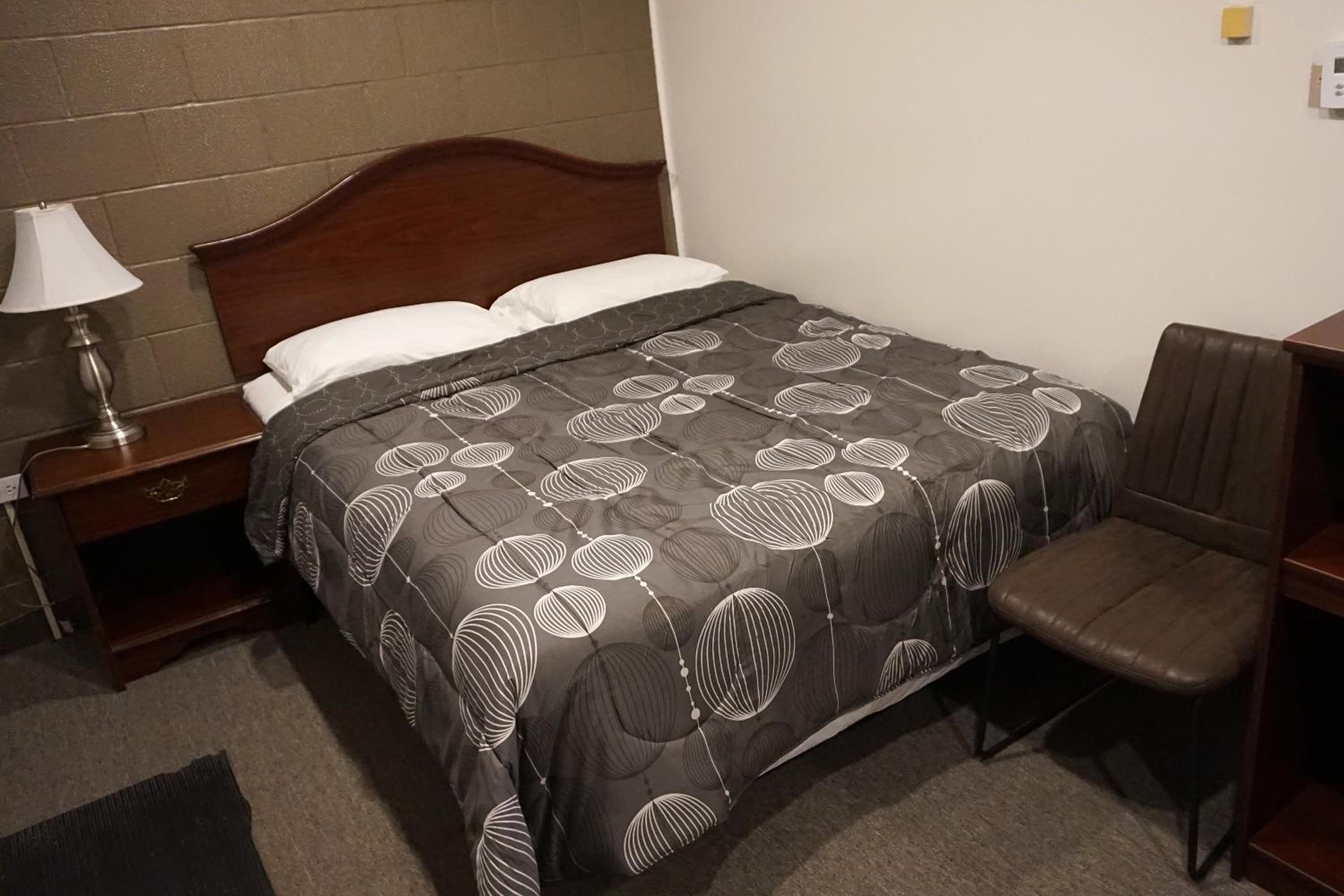 Caravel Motel